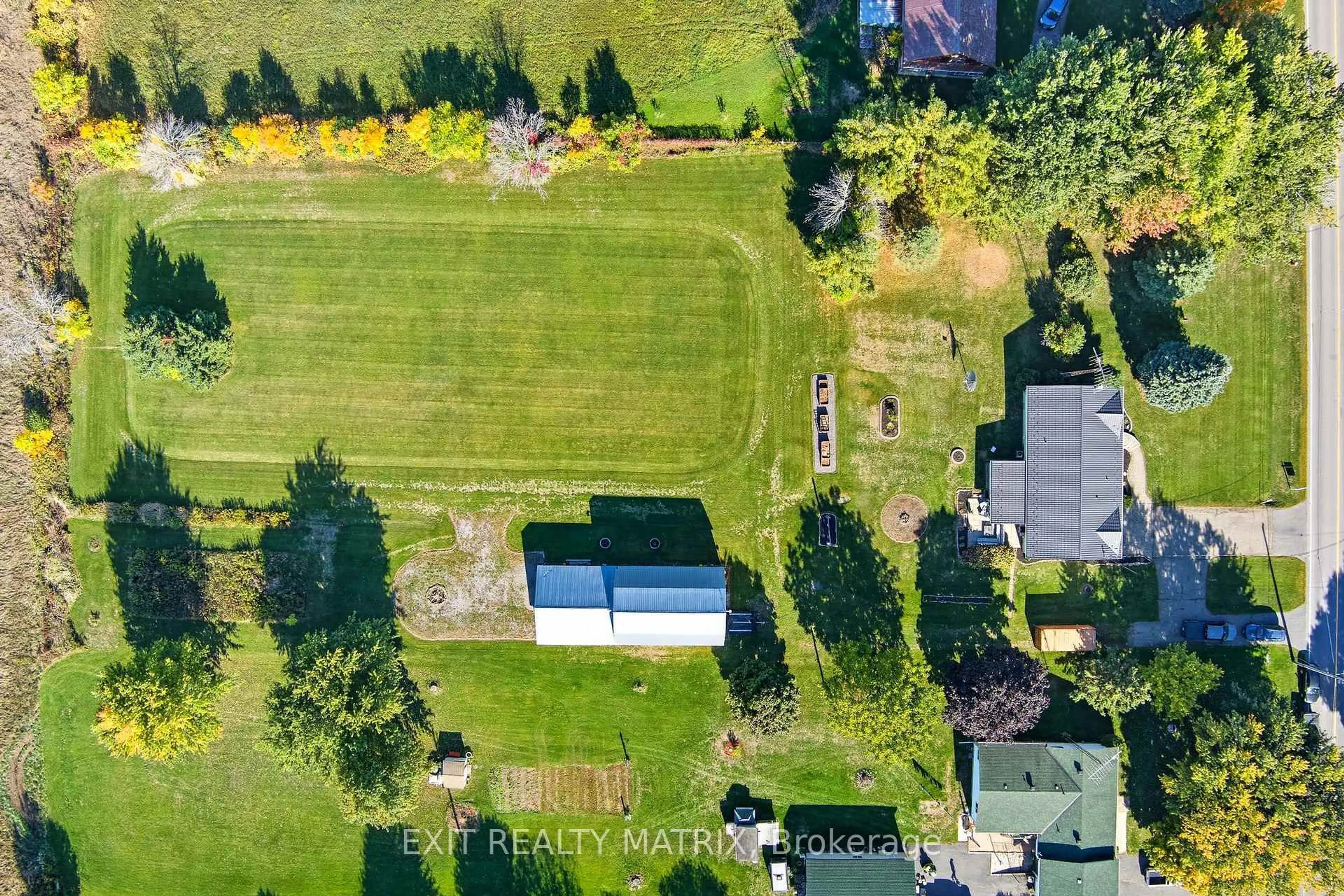 A pic from outside/outdoor area/front of a property/back of a property/a pic from drone, unknown for 12187 COUNTY Road 3 Rd, North Dundas Ontario K0C 2K0