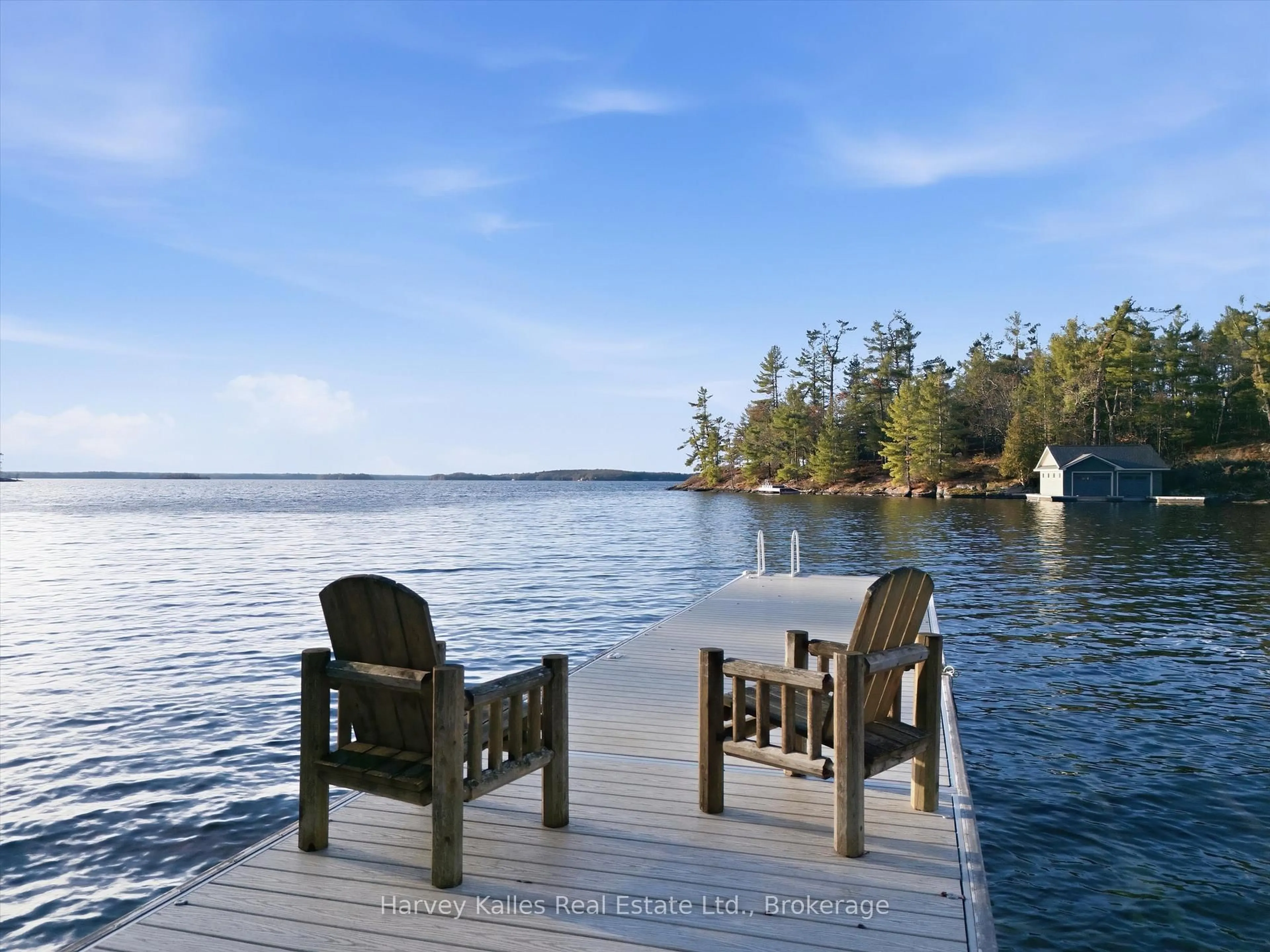 Patio, water/lake/river/ocean view for 1020 Ennis Bay Rd, Bracebridge Ontario P1P 1R1