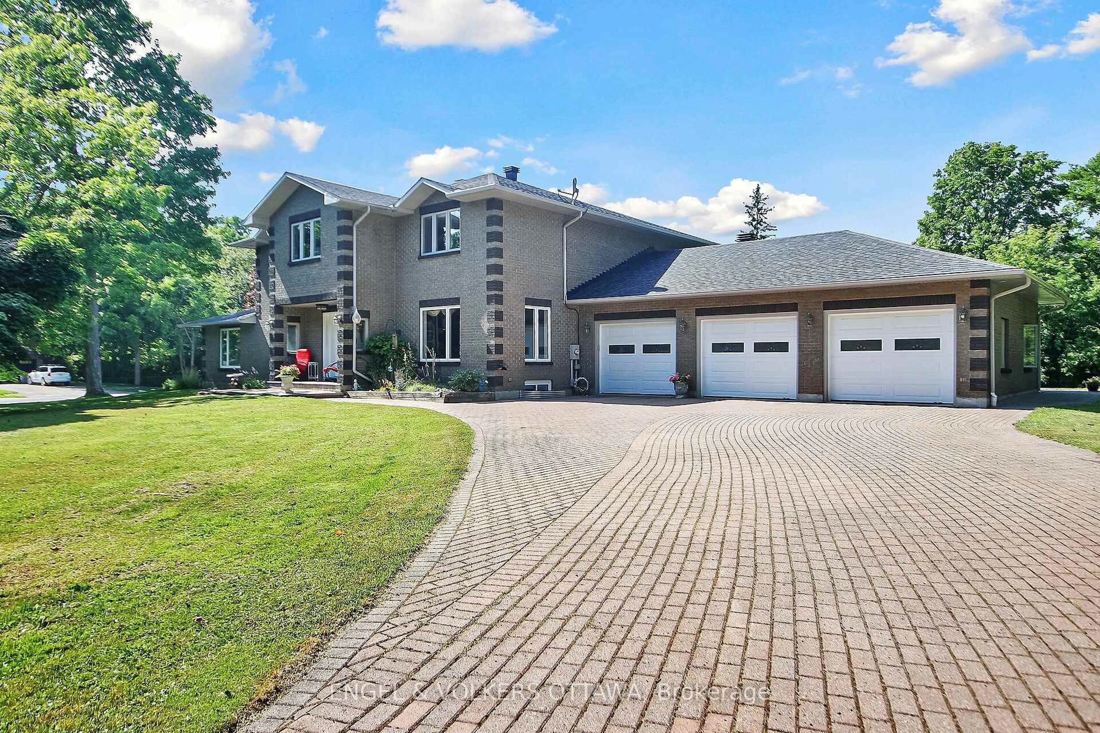 Home with brick exterior material, street for 5593 Whitewood Ave, Ottawa Ontario K4M 1E1