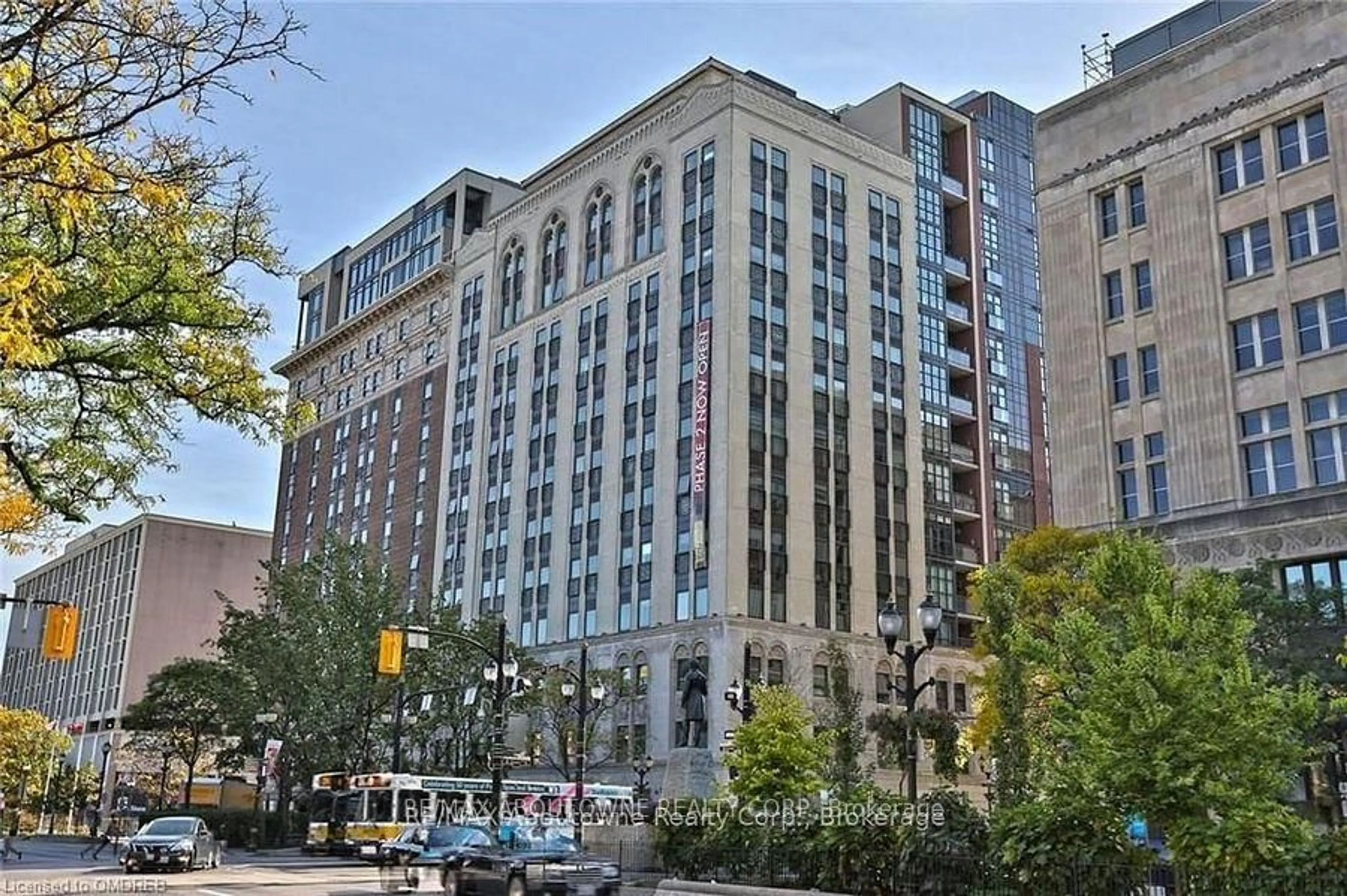 Unknown for 118 King St #312, Hamilton Ontario L8N 0A9