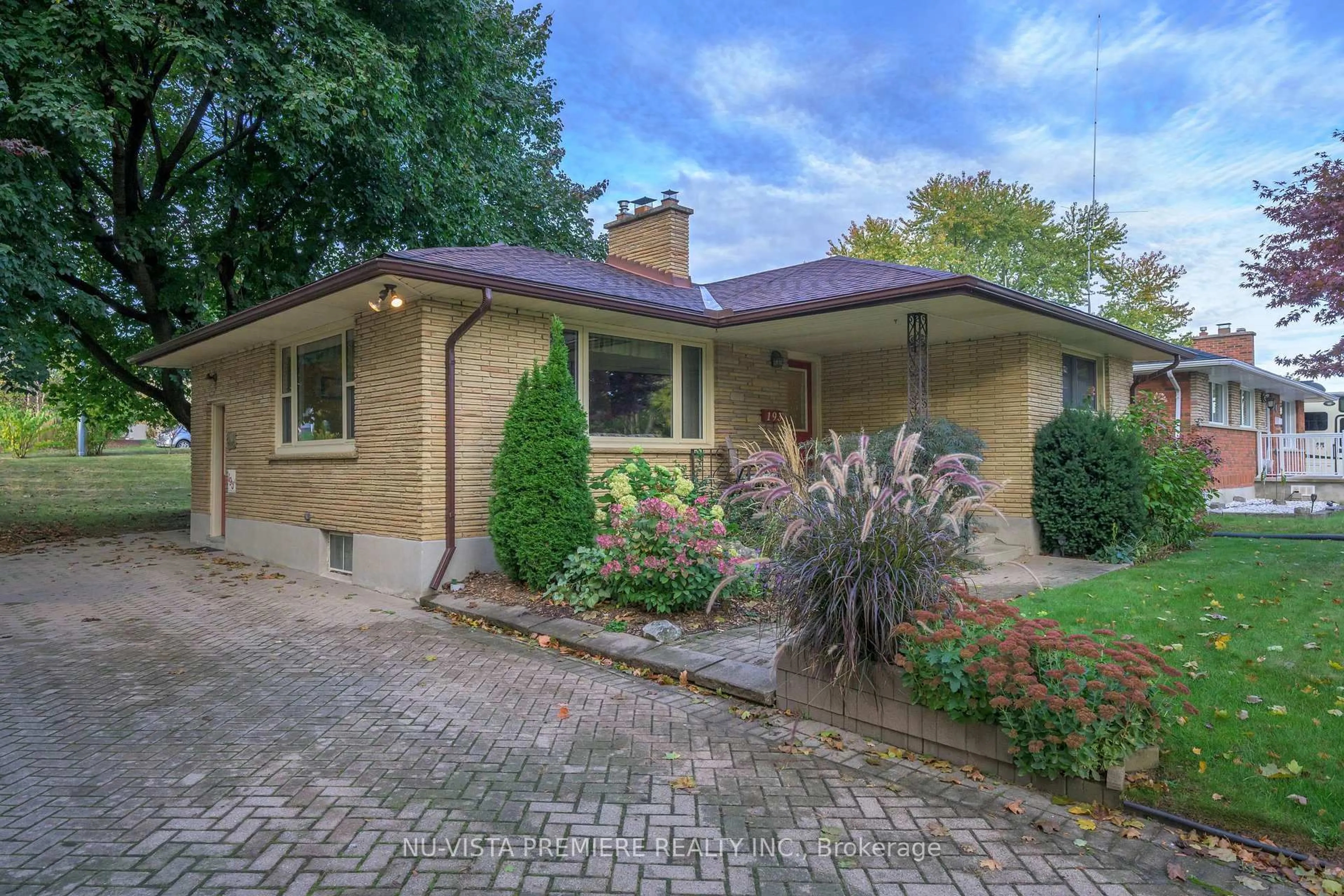 Home with brick exterior material, street for 193 King Edward Ave, London South Ontario N5Z 3T6