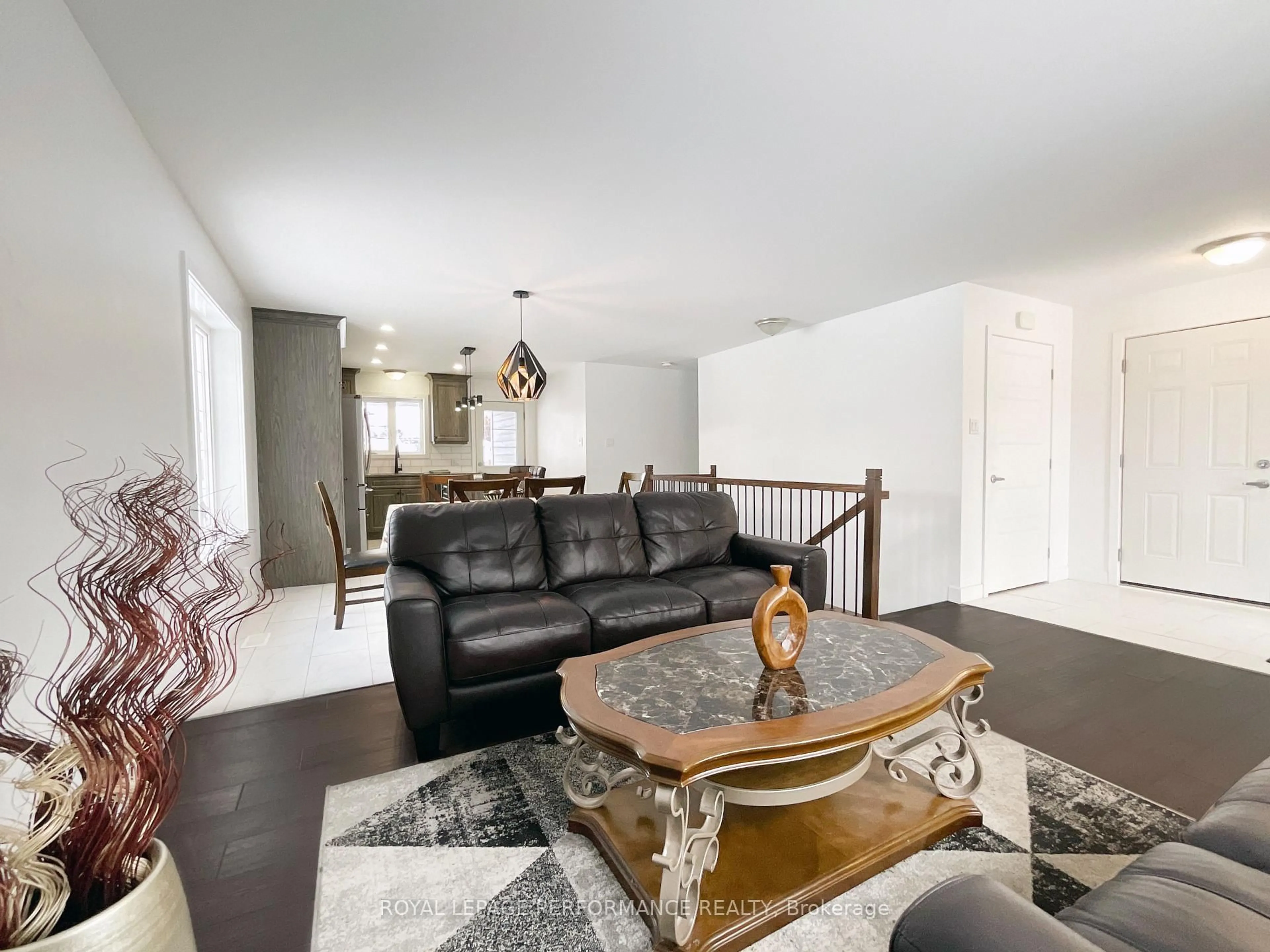 Living room with furniture, unknown for 830 Portelance Ave, Hawkesbury Ontario K6A 2Z4