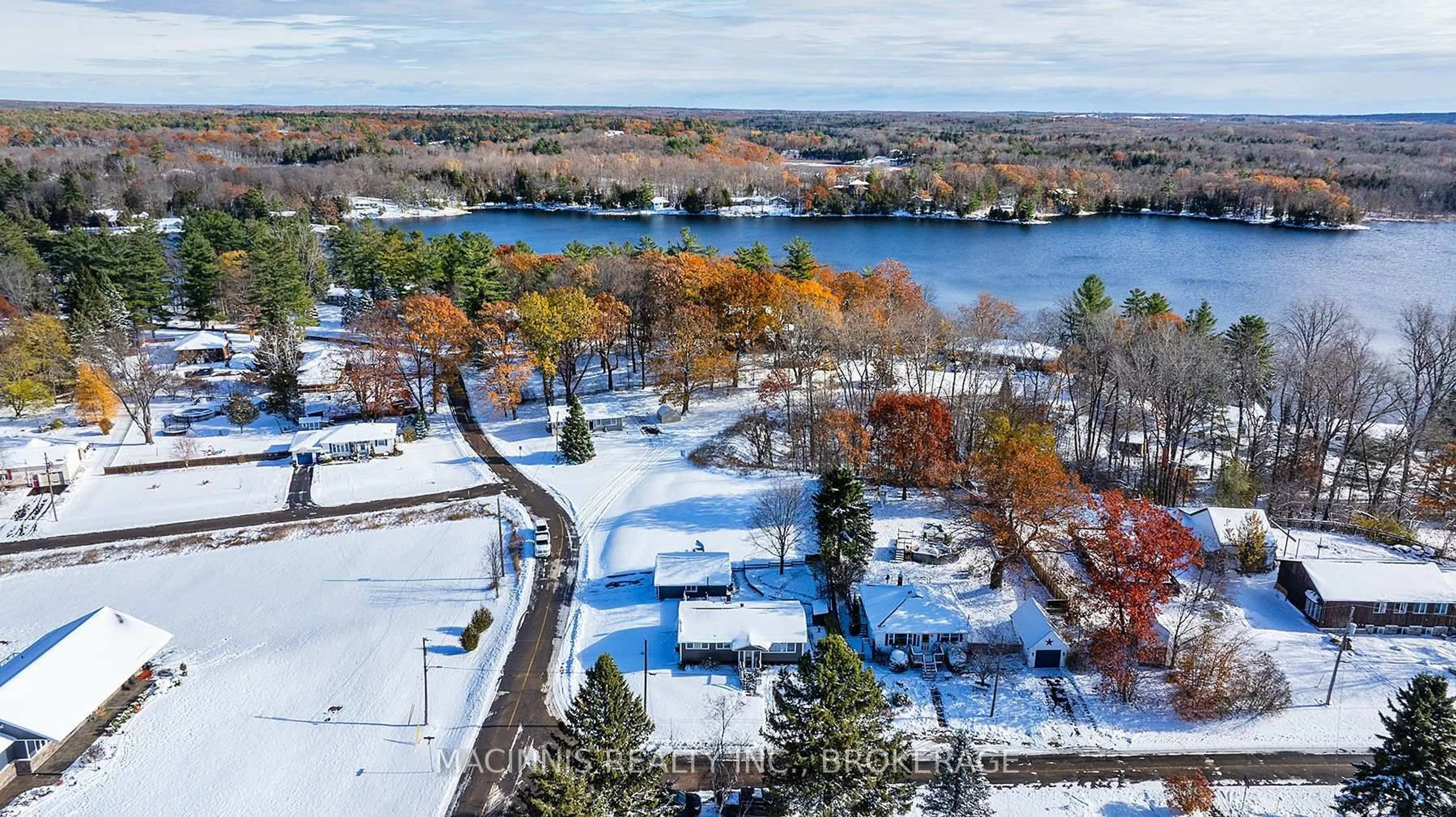 A pic from outside/outdoor area/front of a property/back of a property/a pic from drone, water/lake/river/ocean view for 6196 Lakeview Dr, Verona Ontario K0H 2W0