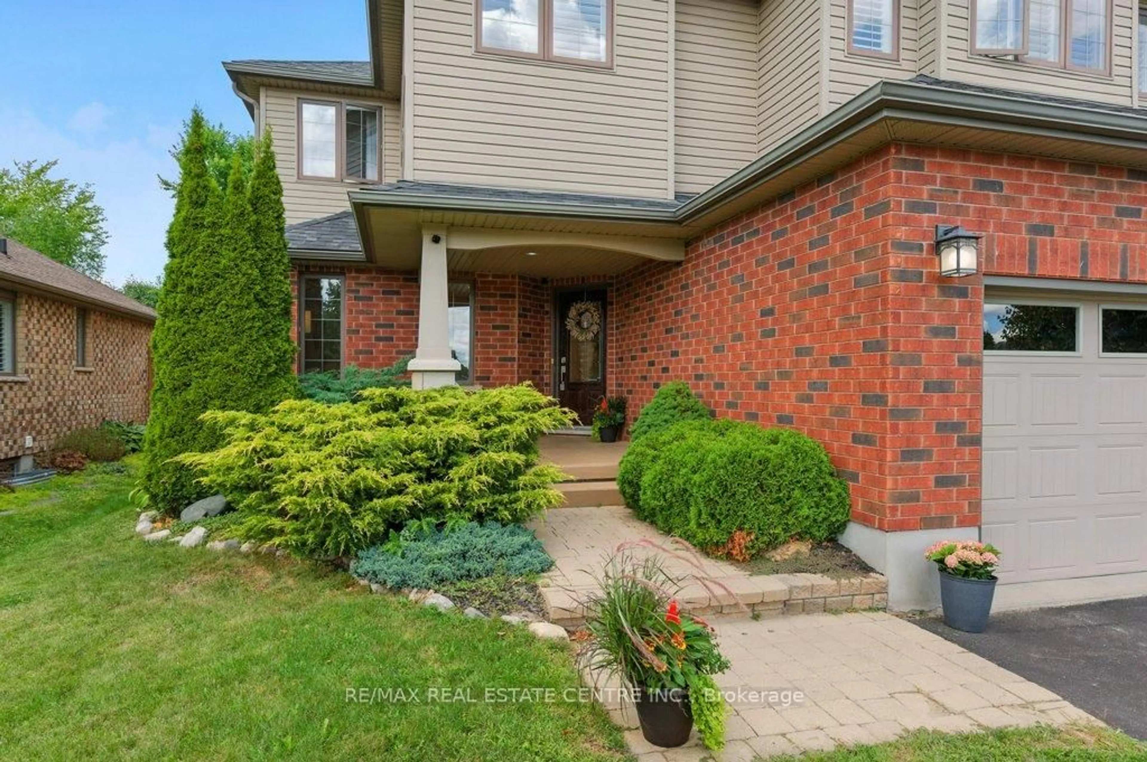 Home with brick exterior material, street for 120 Spencer Dr, Centre Wellington Ontario N0B 1S0