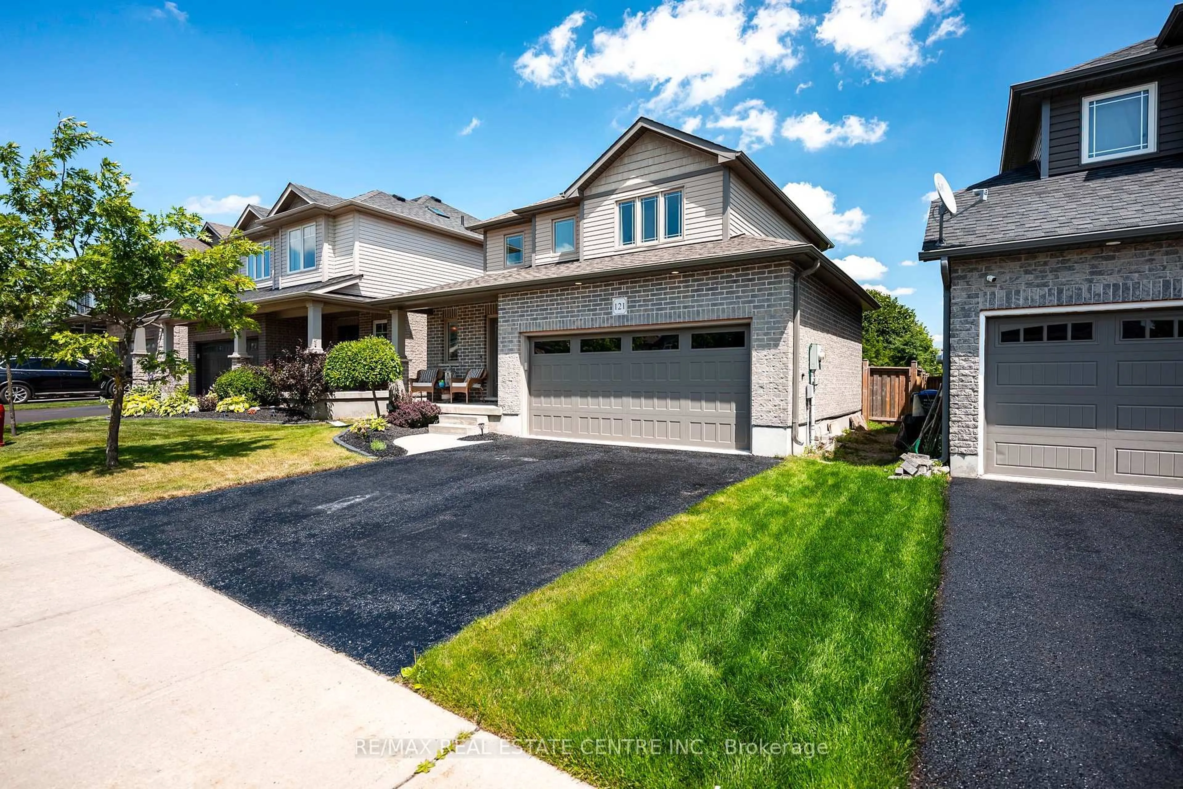 Unknown for 121 Taylor Dr, East Luther Grand Valley Ontario L9W 6P1