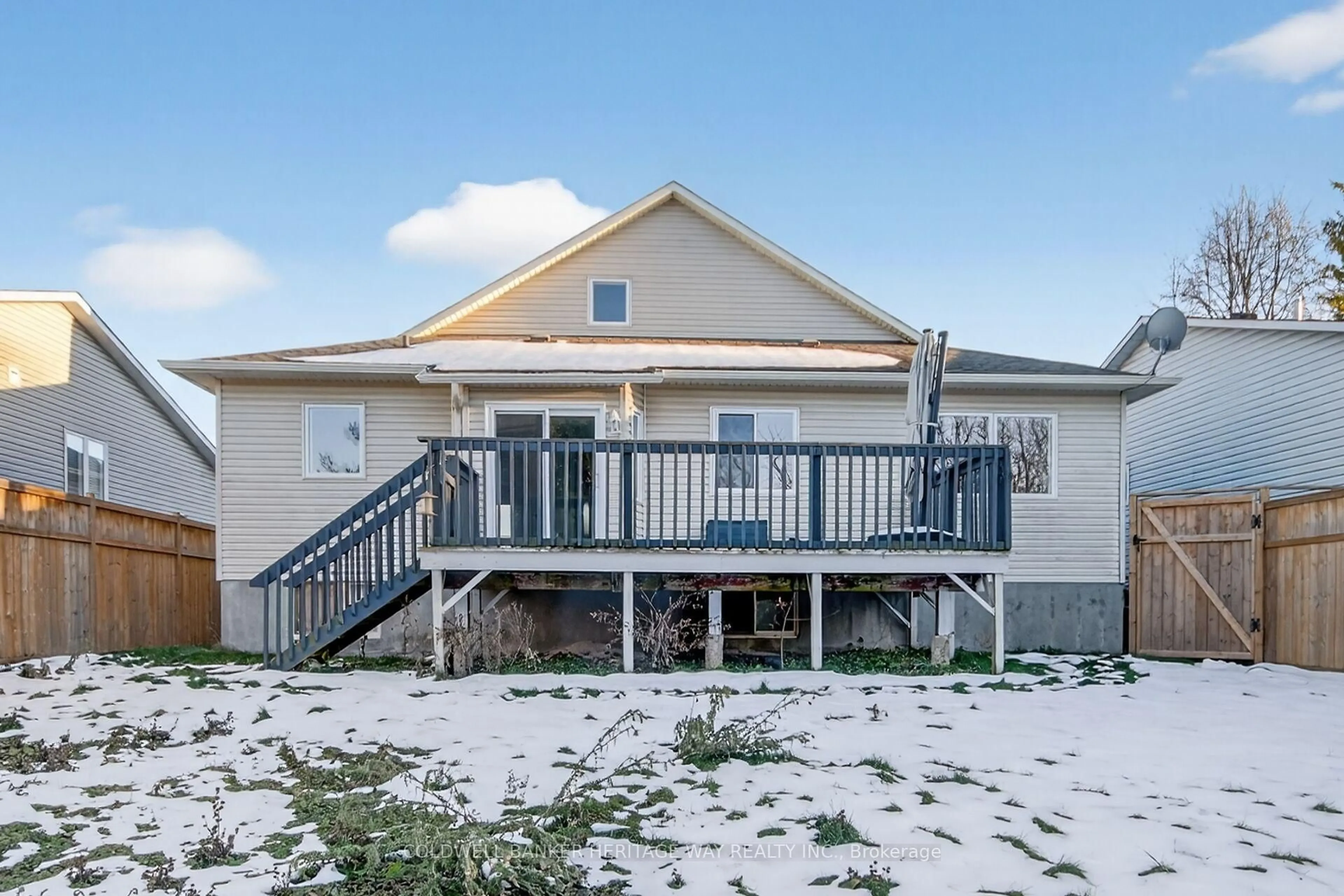 Patio, building for 160 Patterson Cres, Carleton Place Ontario K7C 4P3