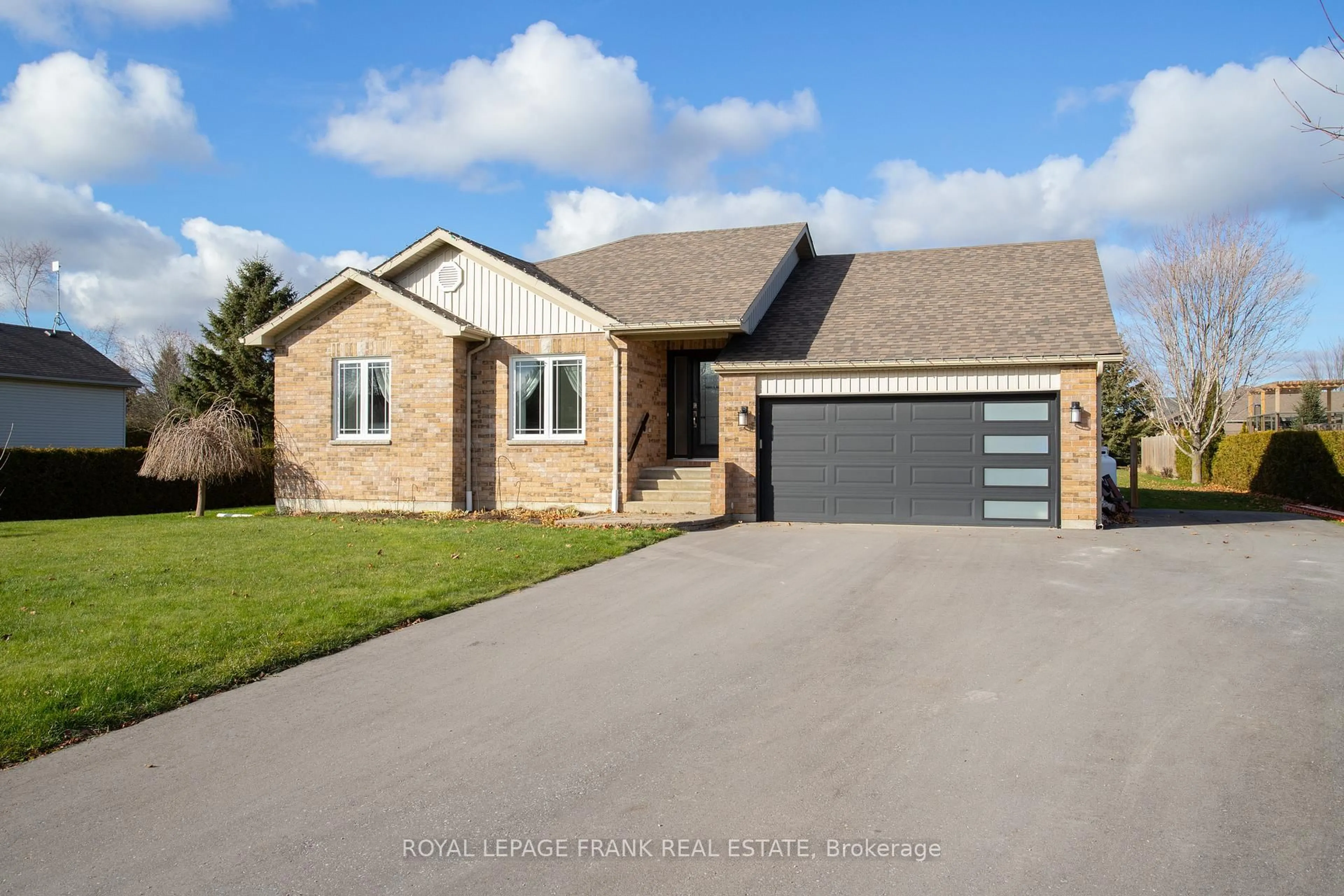 Home with brick exterior material, street for 15 Hallett Cres, Kawartha Lakes Ontario K0M 2C0