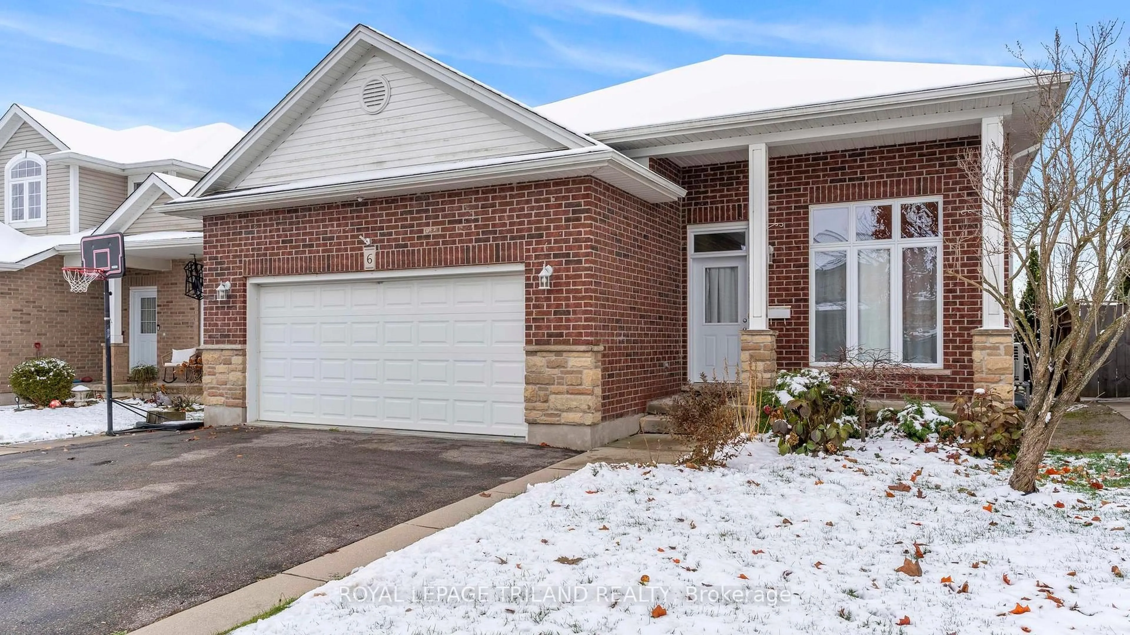 Home with brick exterior material, street for 6 CIRCLEWOOD Dr, St. Thomas Ontario N5P 0A7