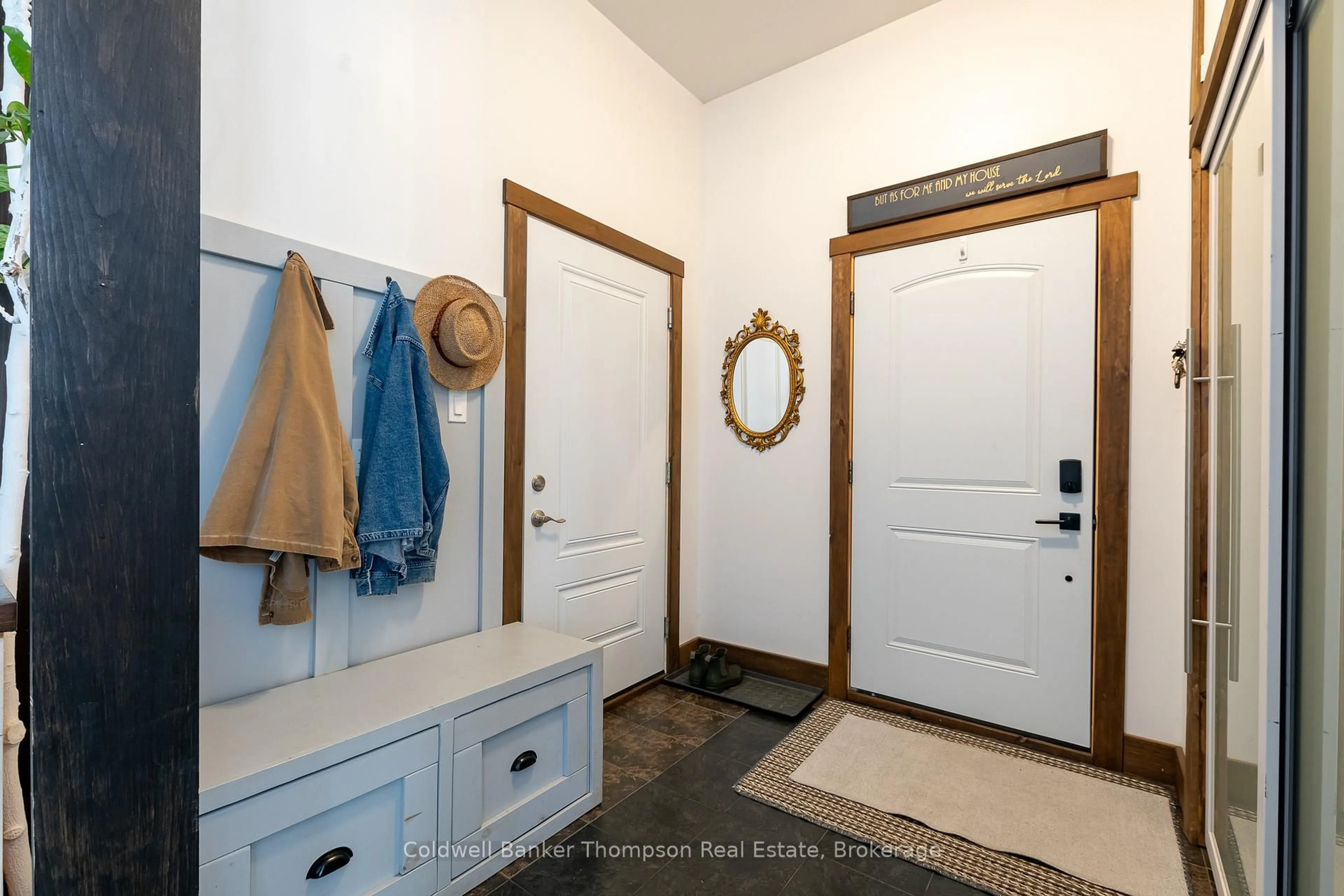 Indoor entryway for 13 Lewis St, South River Ontario P0A 1X0