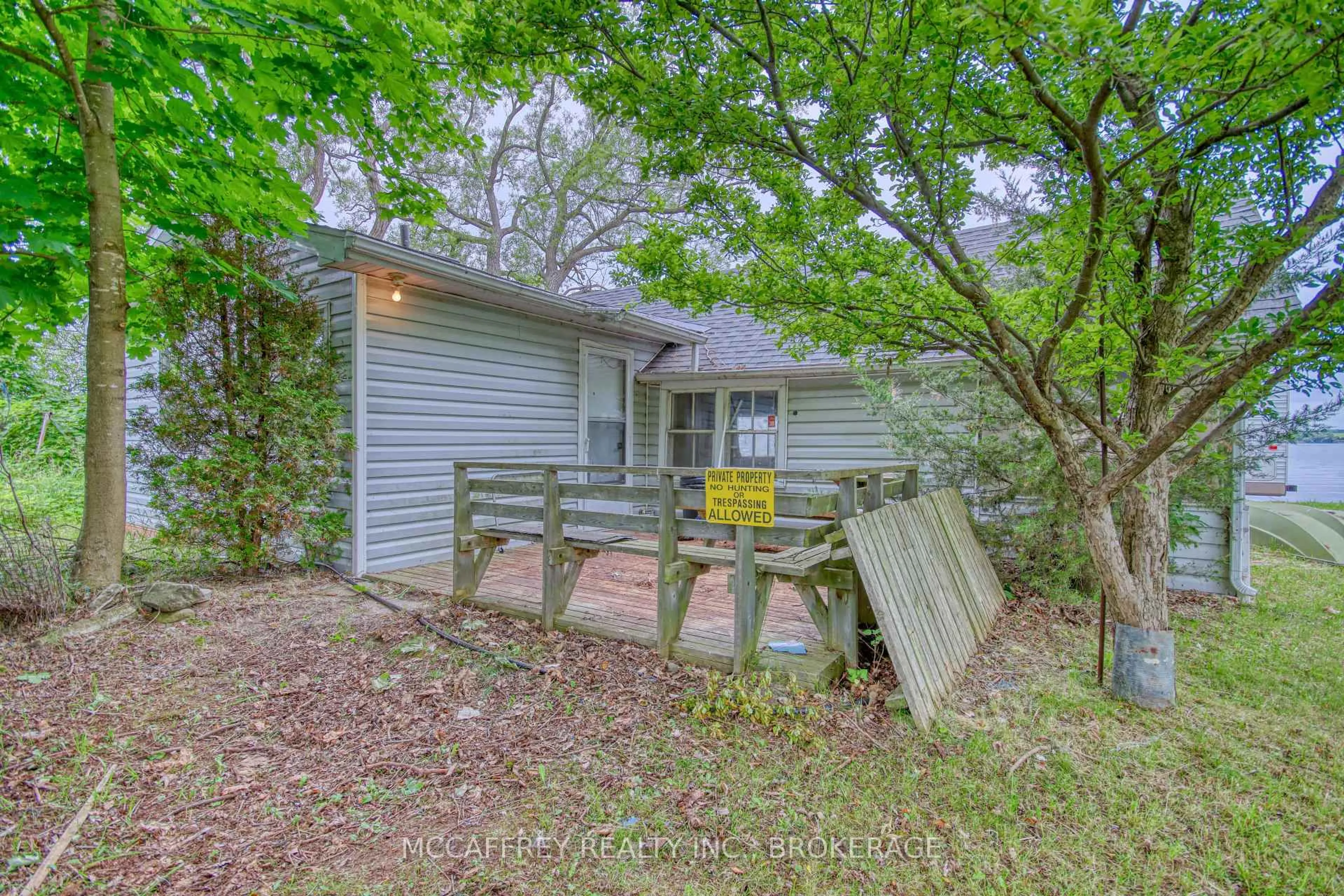 Unknown for 94 WILLOW POINT Lane, Napanee Ontario K7R 3K7