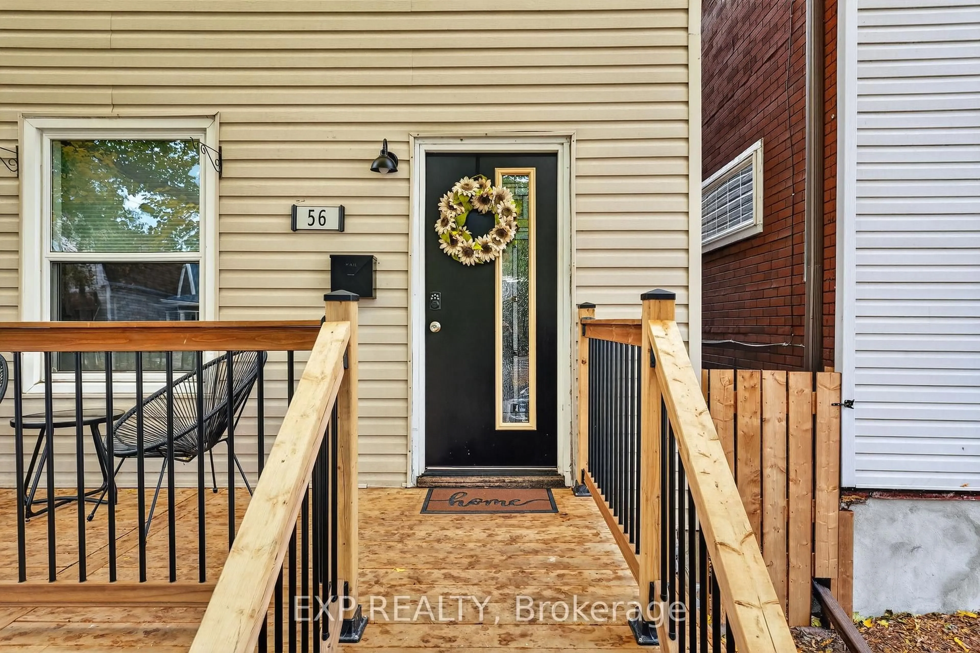 Indoor entryway for 56 Francis St, Hamilton Ontario L8L 3V3