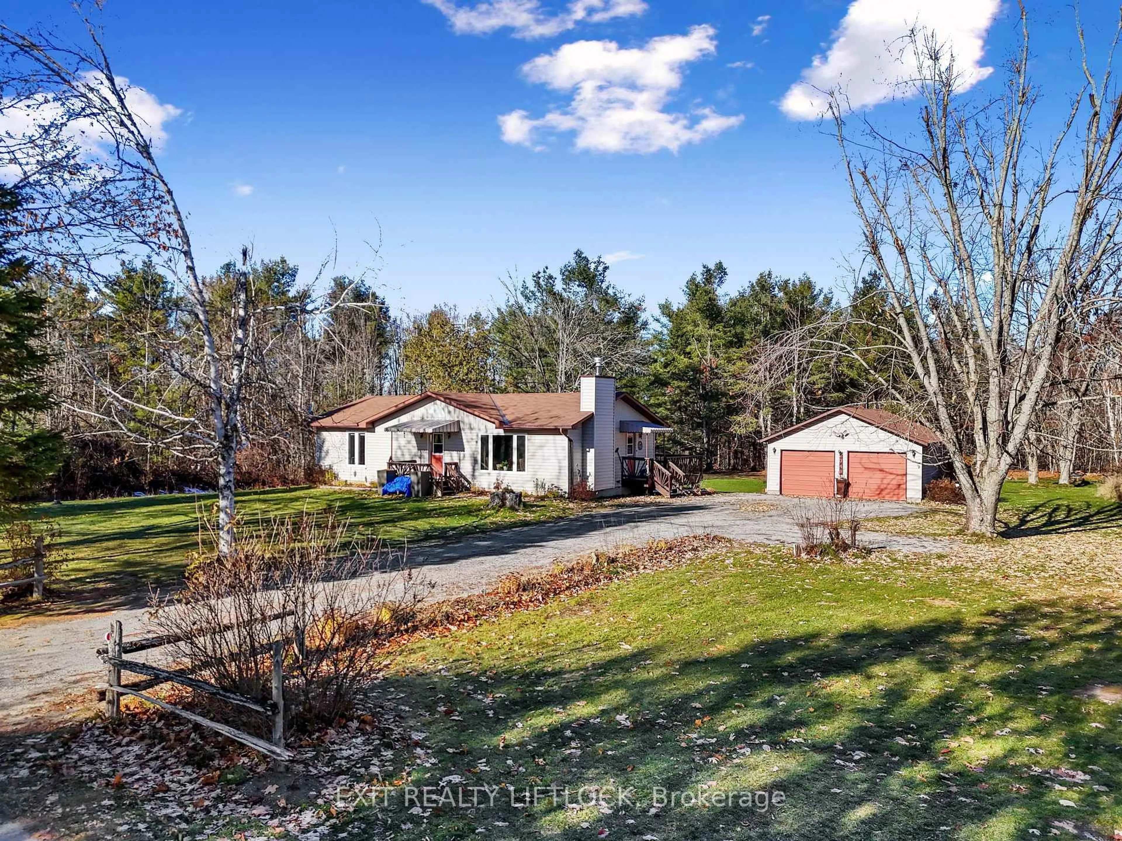 A pic from outside/outdoor area/front of a property/back of a property/a pic from drone, unknown for 2348 18th Line, Selwyn Ontario K0L 2H0