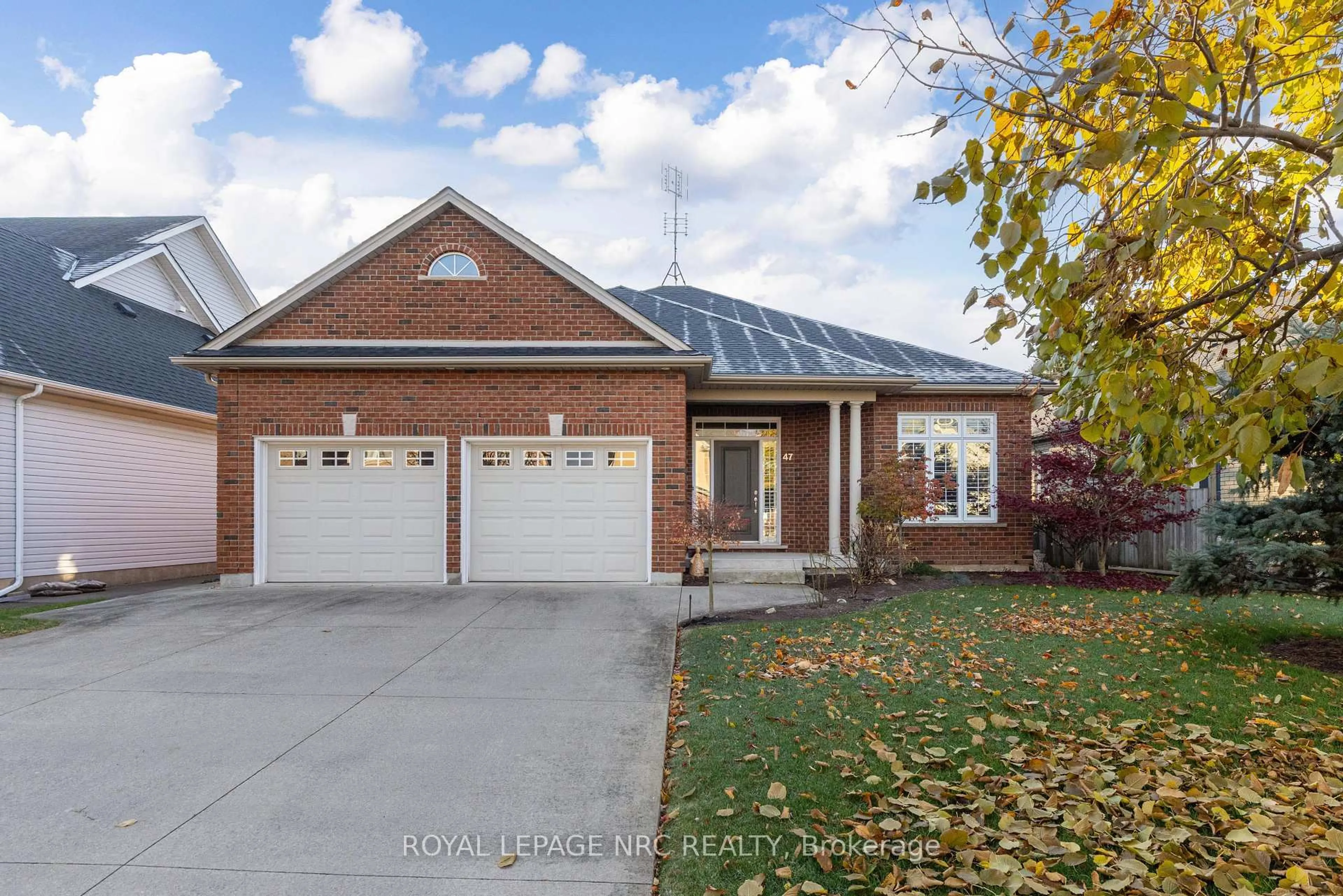 Home with brick exterior material, street for 47 Countryside Dr, St. Catharines Ontario L2W 1C4