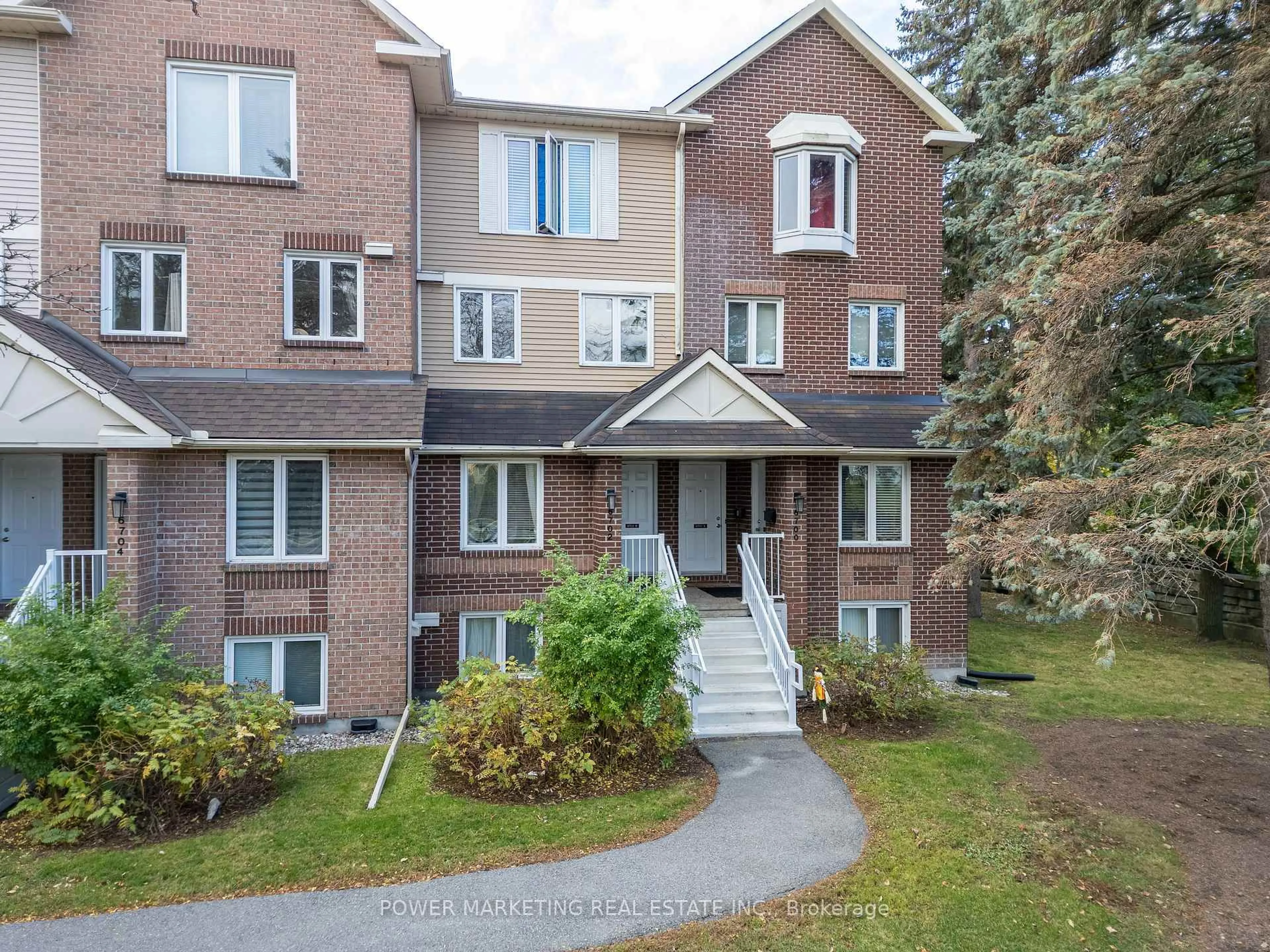 Unknown for 6702 Jeanne D'arc Blvd #B, Ottawa Ontario K1C 6E9