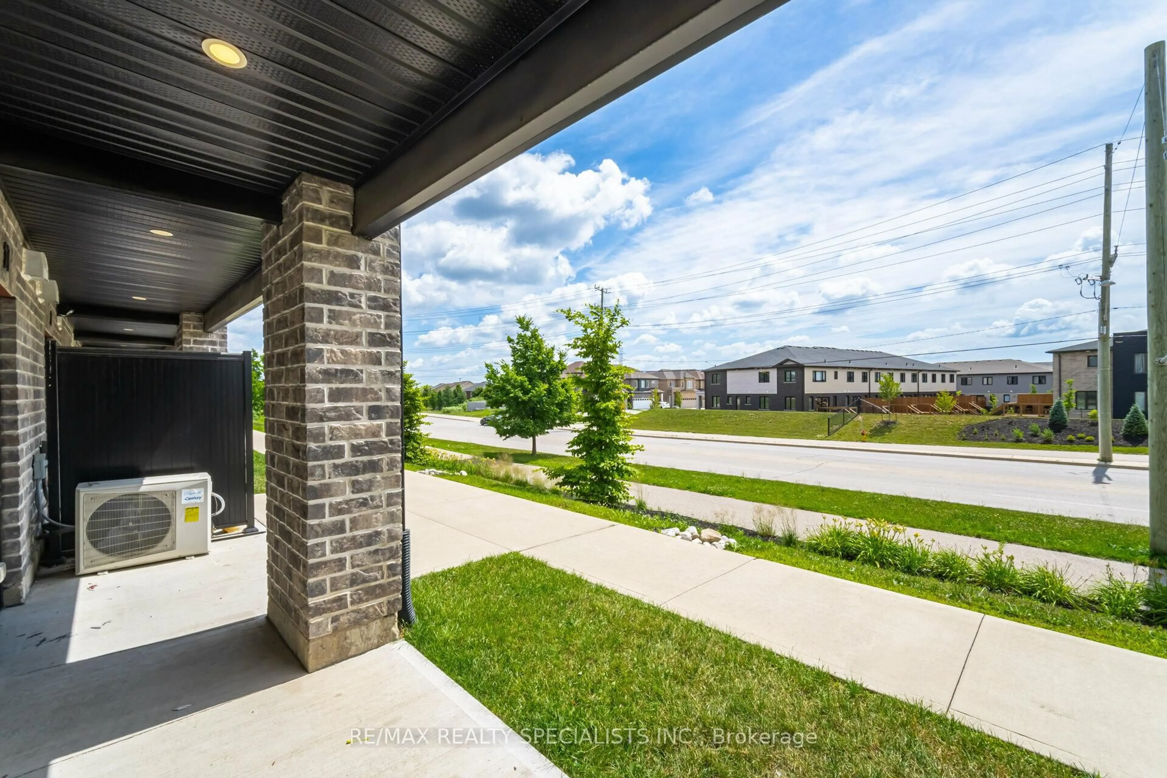 Unknown for 160 Rochefort St #B-17, Kitchener Ontario N2R 0P5