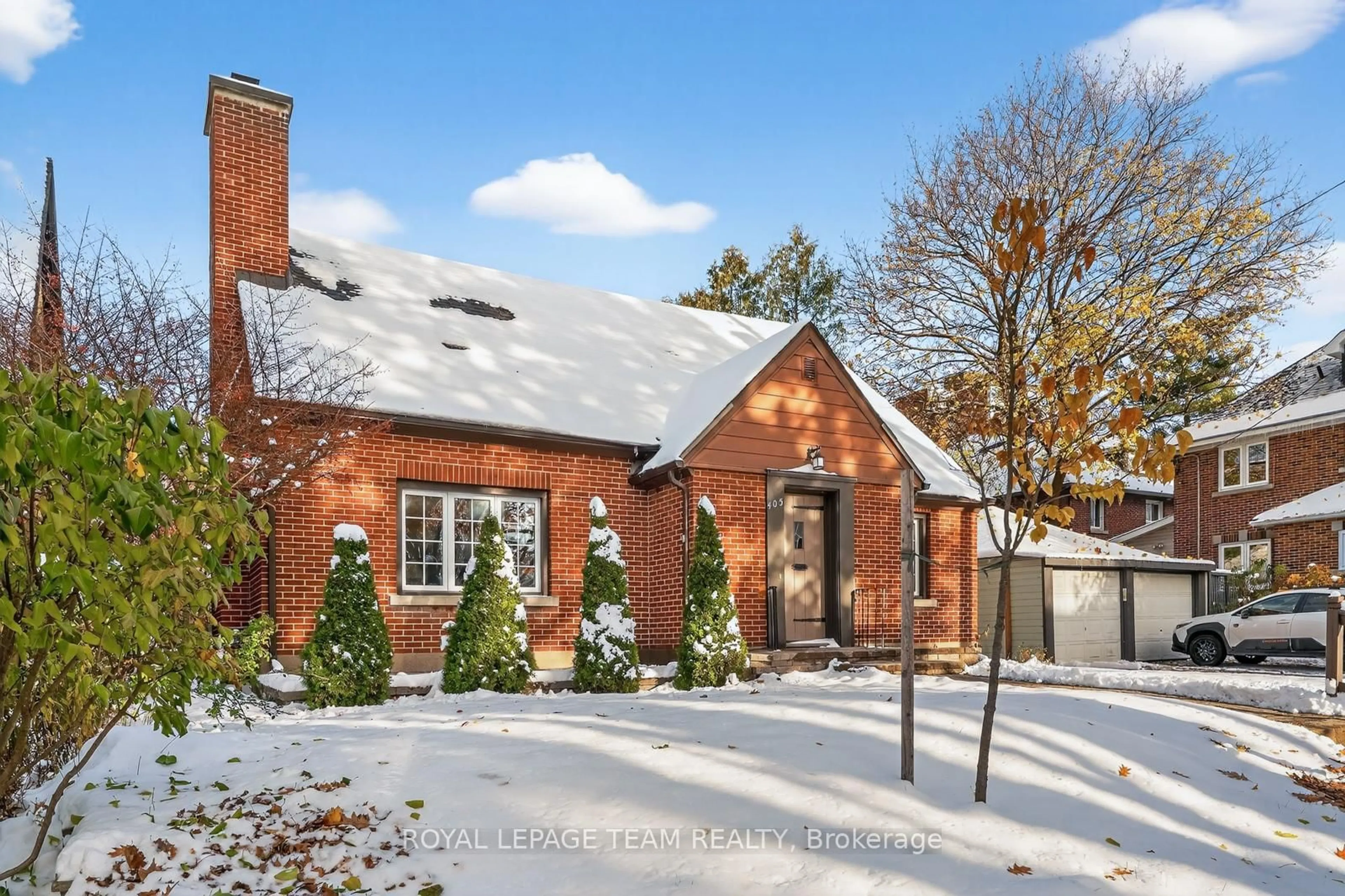 Home with brick exterior material, street for 405 Hamilton Ave, Ottawa Ontario K1Y 1C9