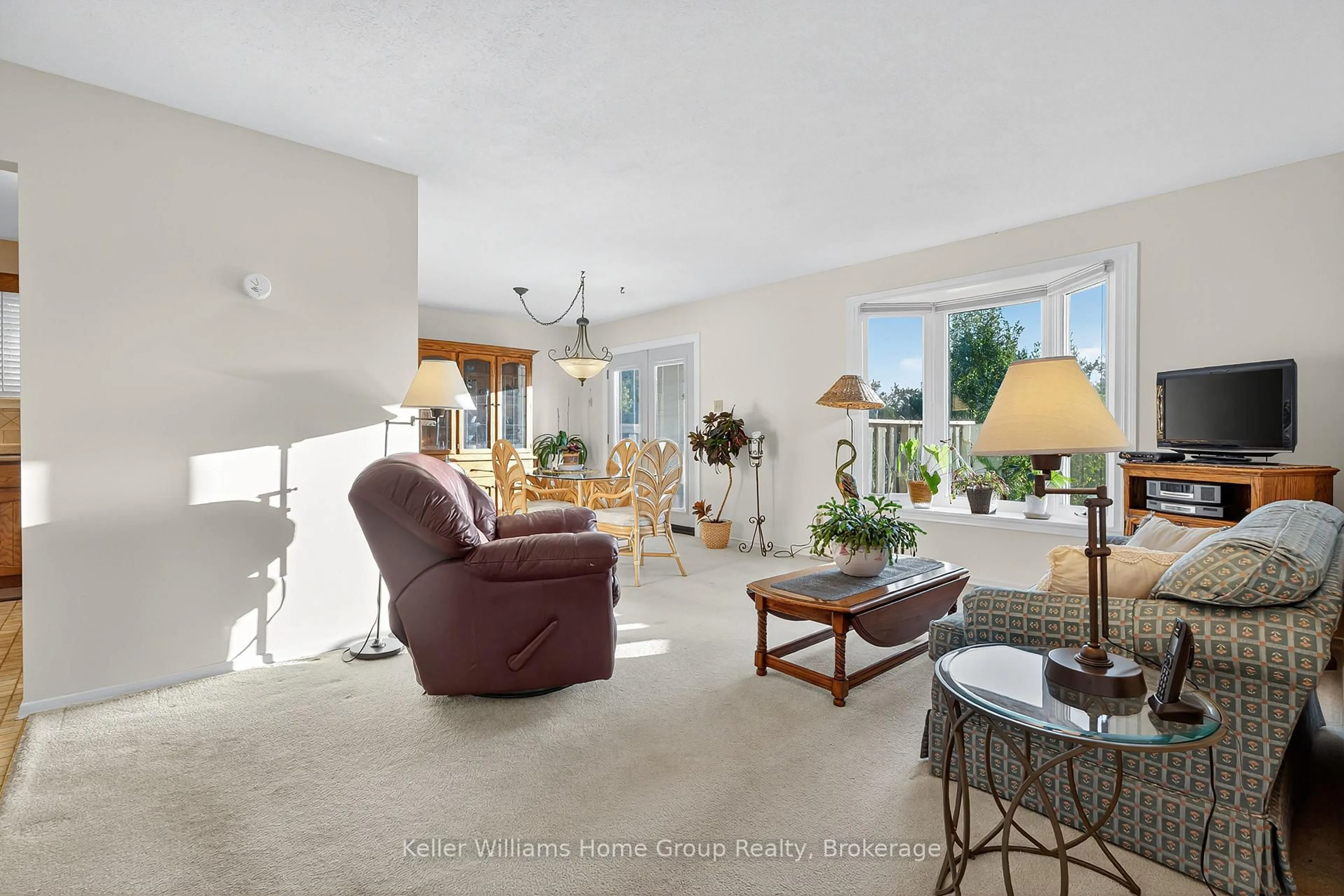 Living room with furniture, unknown for 114 Dovercliffe Rd, Guelph Ontario N1G 3A6