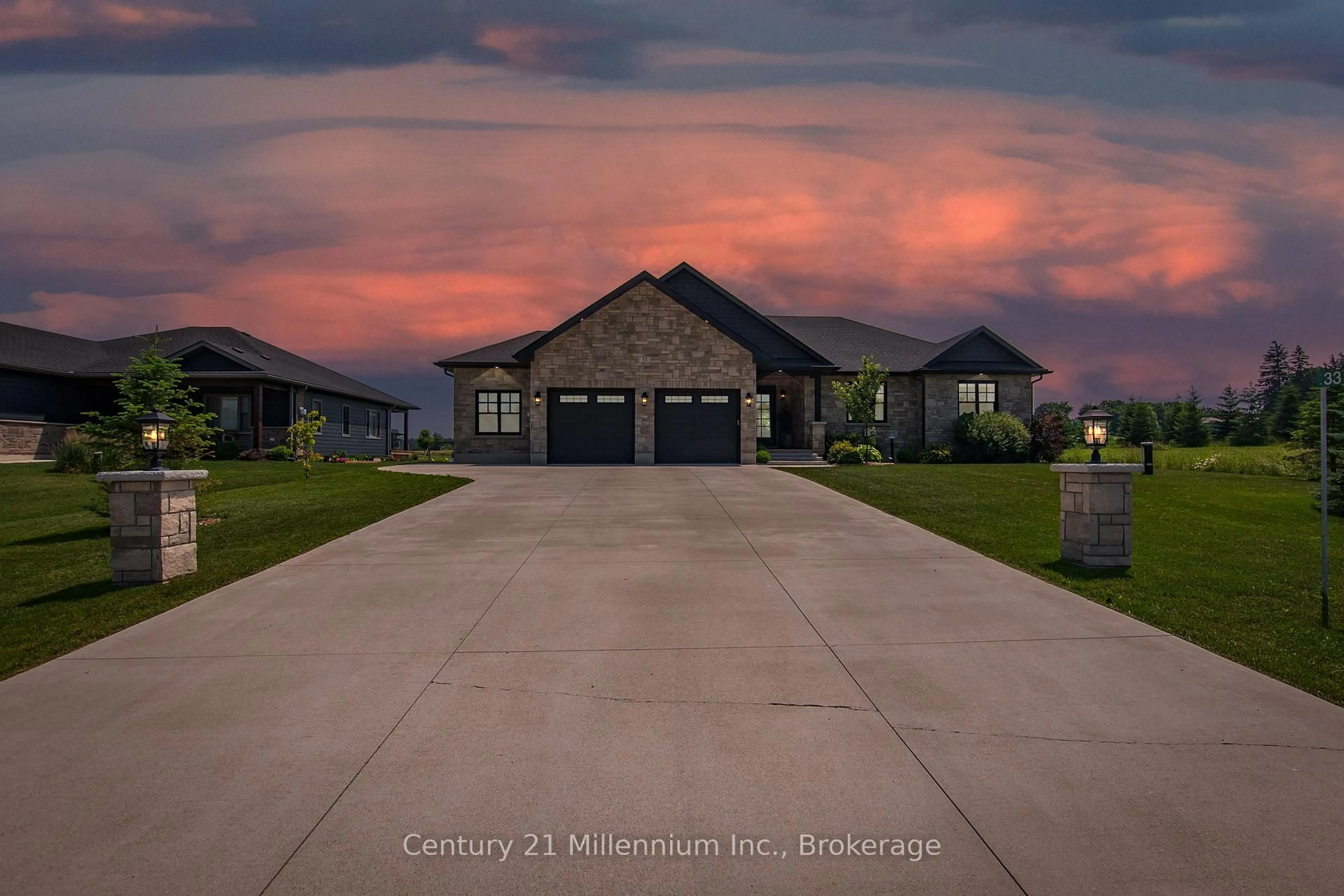 Unknown for 33 Nickason Dr, Arran-Elderslie Ontario N0H 1A0