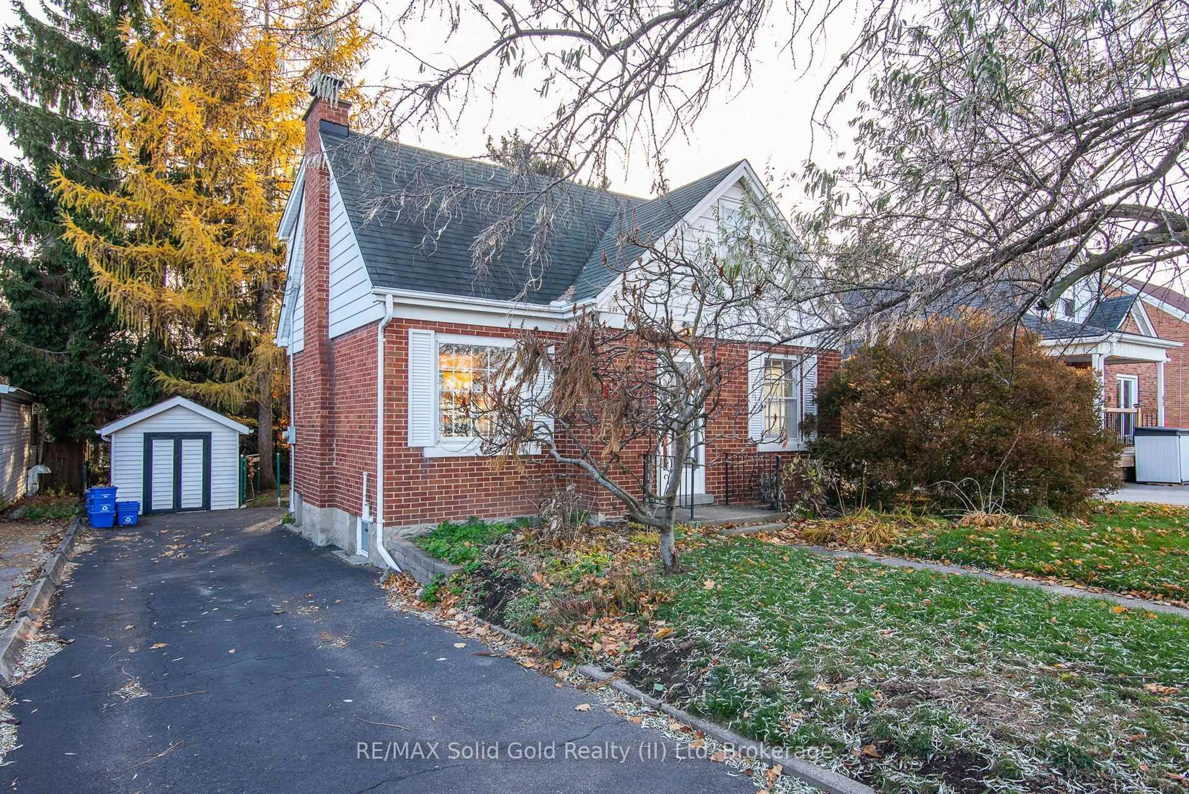 Home with brick exterior material, street for 69 Floral Cres, Waterloo Ontario N2G 3B3