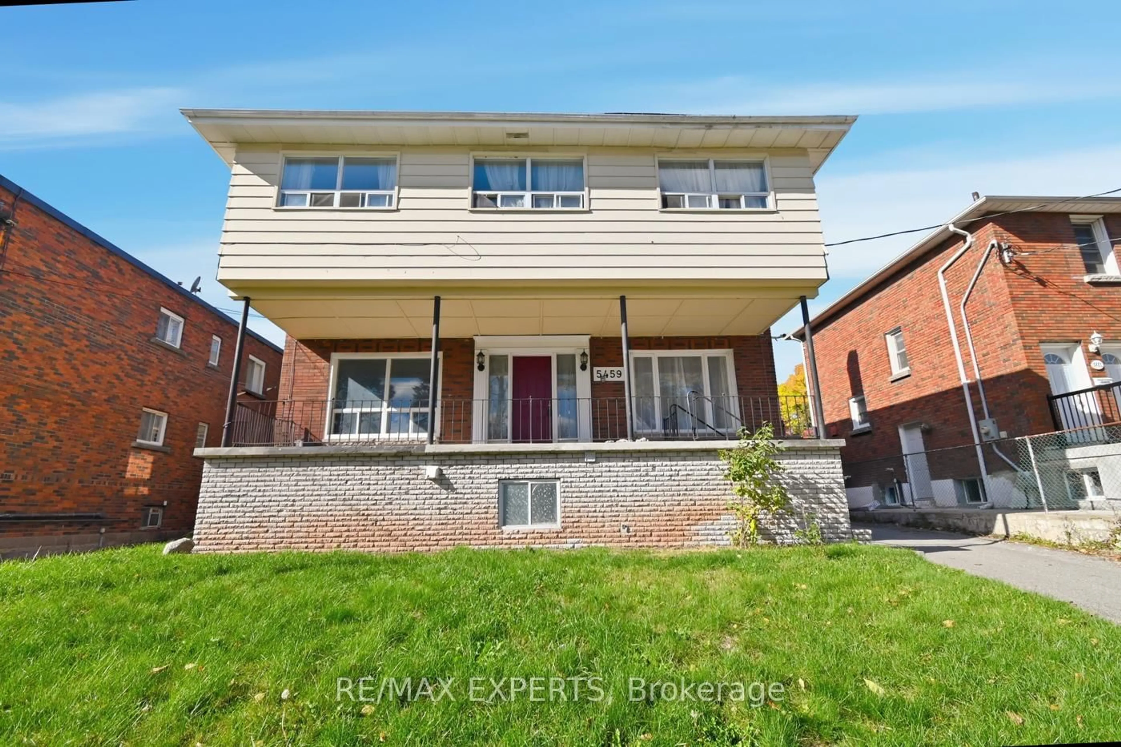 Home with brick exterior material, street for 5459 Ontario Ave, Niagara Falls Ontario L2E 3S4