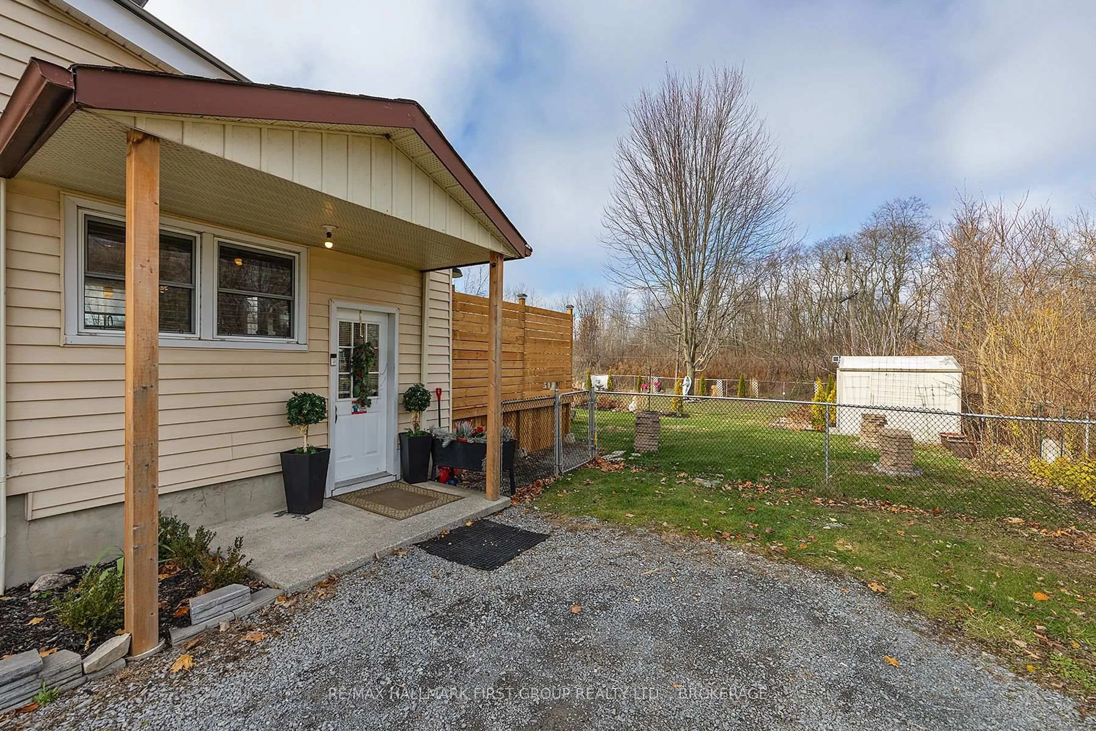 Patio, mountain view for 475 Absalom Rd, Bath Ontario K0H 1G0