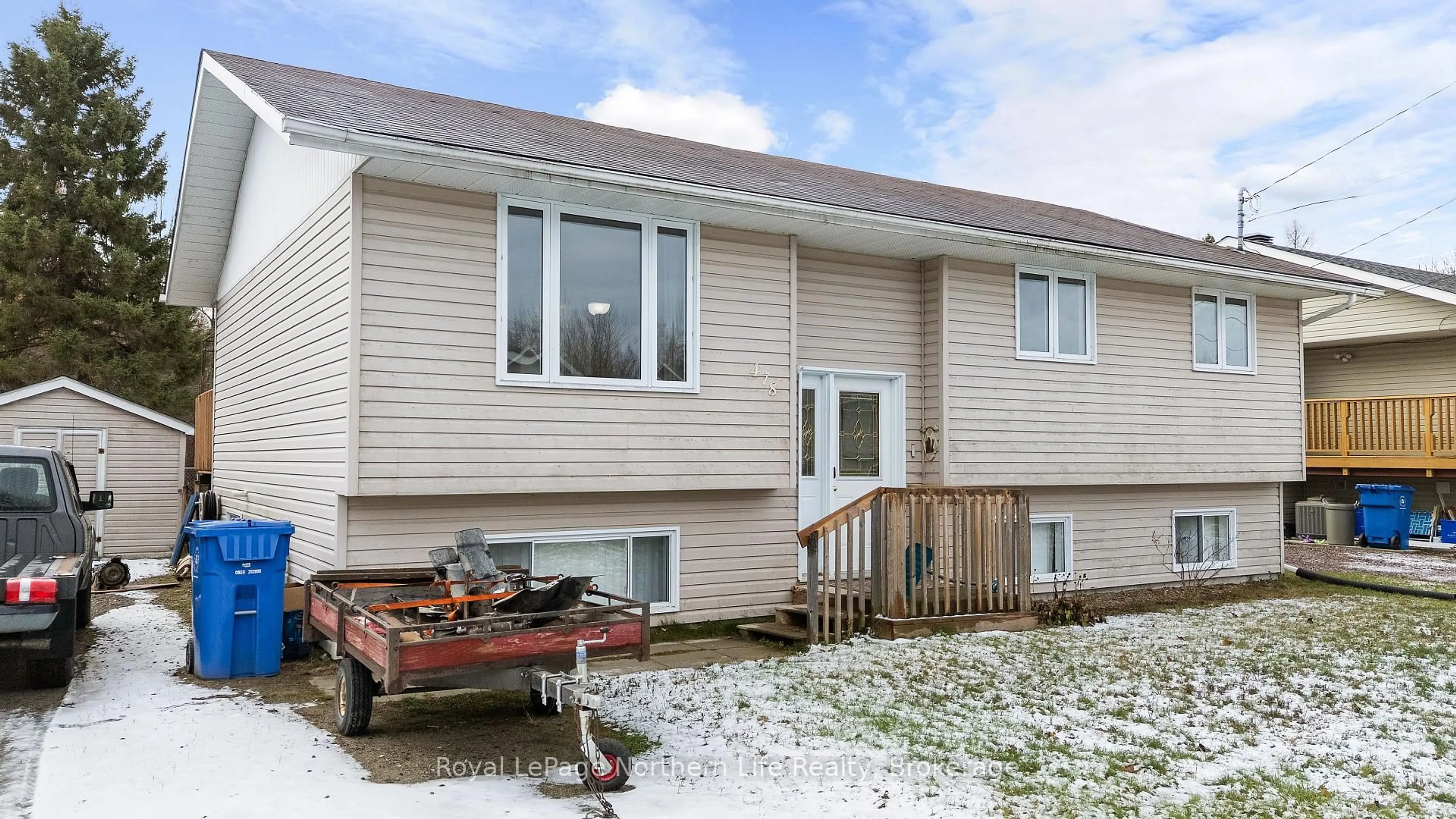 Home with vinyl exterior material, street for 478 Demers St, West Nipissing Ontario P2B 0A1