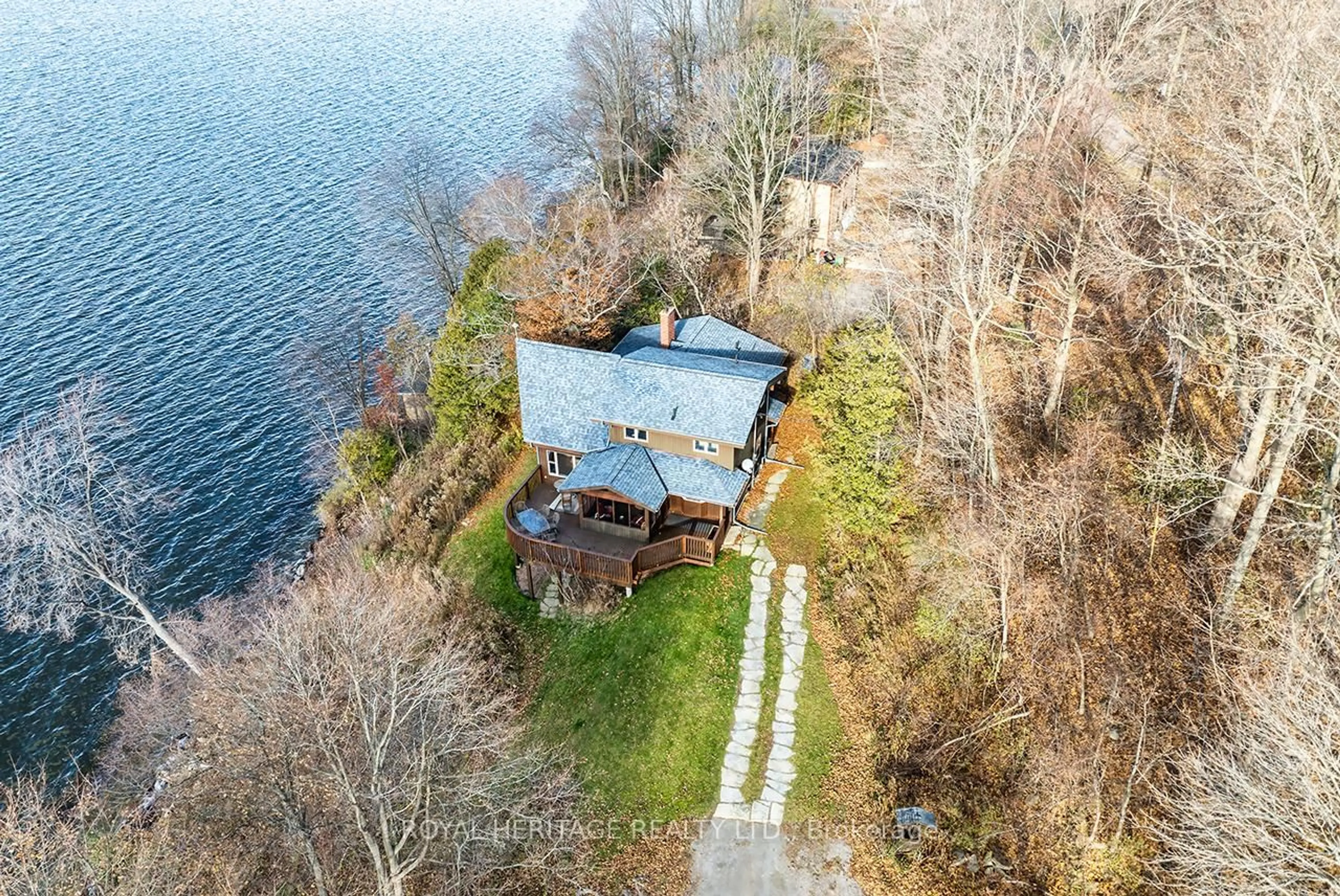 A pic from outside/outdoor area/front of a property/back of a property/a pic from drone, water/lake/river/ocean view for 7214 County 18 Rd #7, Alnwick/Haldimand Ontario K0K 2X0