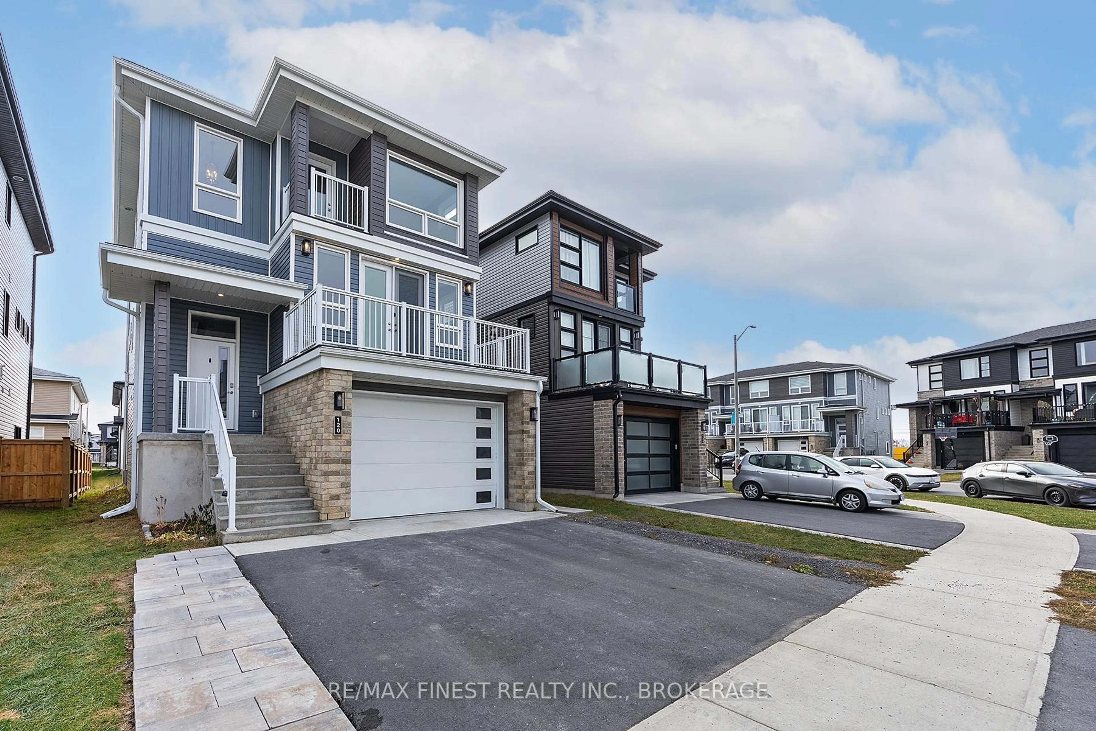 Unknown for 120 Superior Dr, Loyalist Ontario K7N 0E5