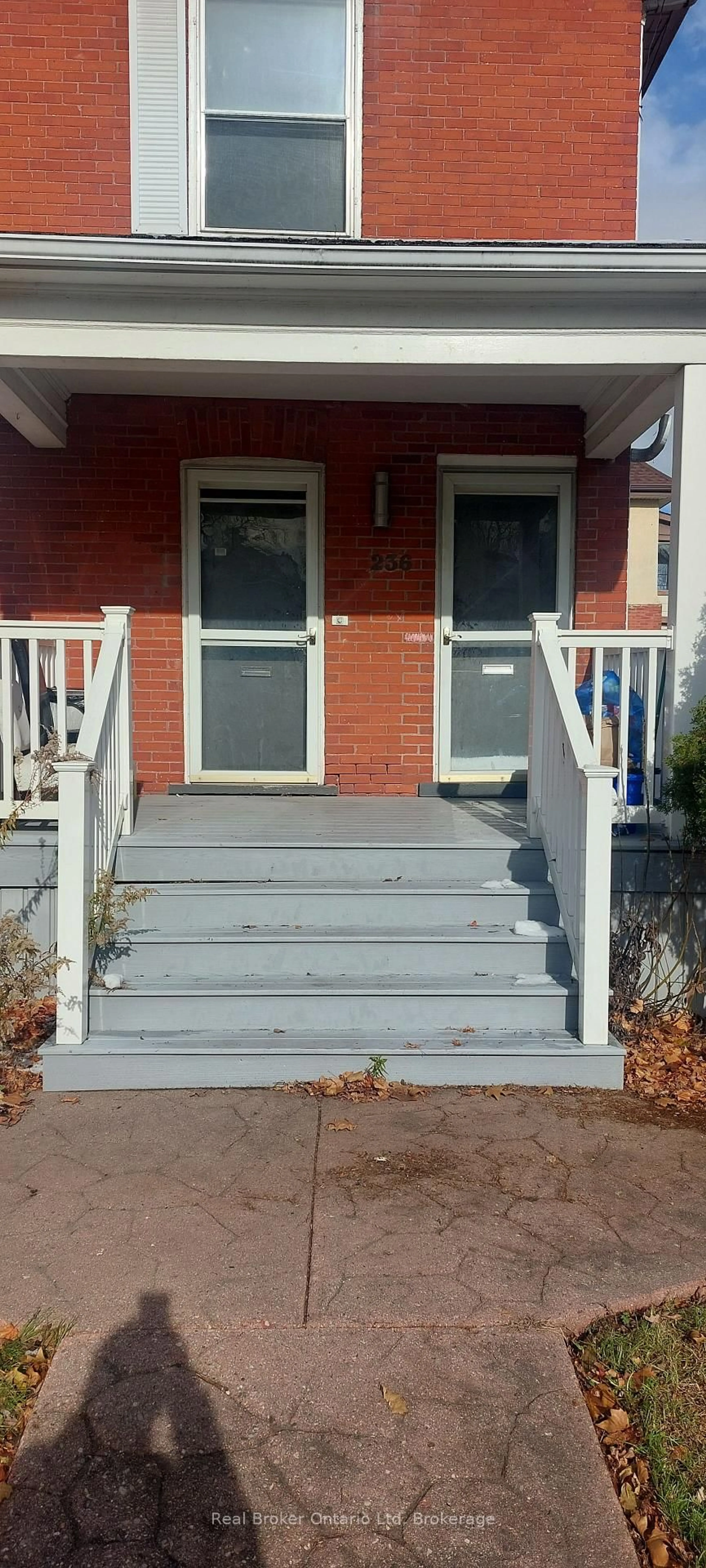 Stairs for 236 Ontario St, Stratford Ontario N5A 3H5