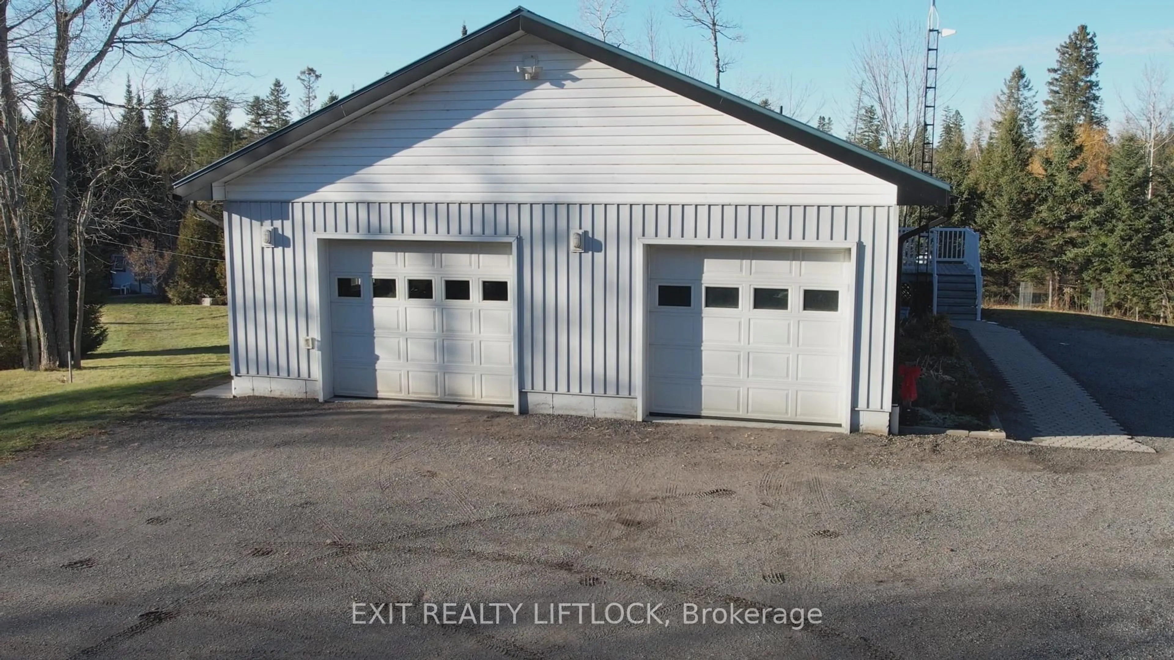Indoor garage for 4089 County Road 44, Havelock-Belmont-Methuen Ontario K0L 1Z0
