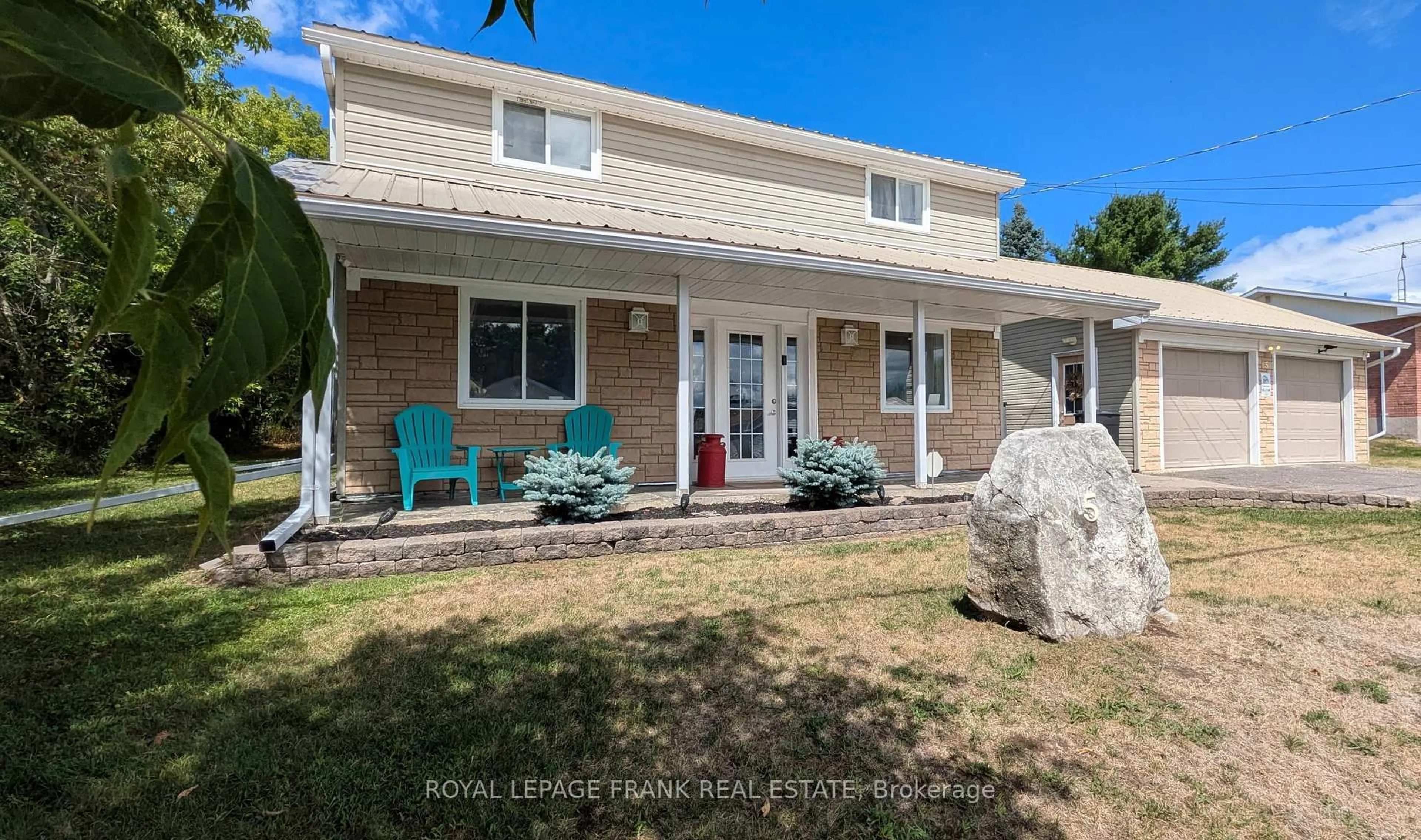 Unknown for 5 William St, Limoges Ontario K0K 2M0