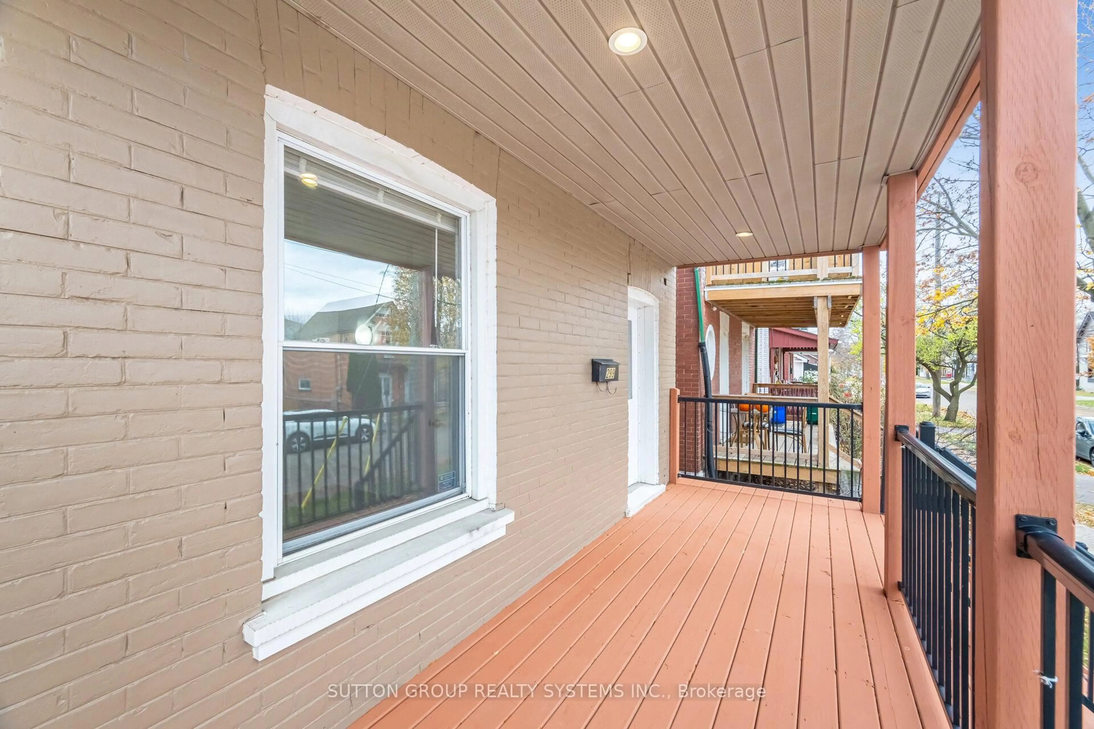 Unknown for 299 Park Ave, Brantford Ontario N3S 5L2