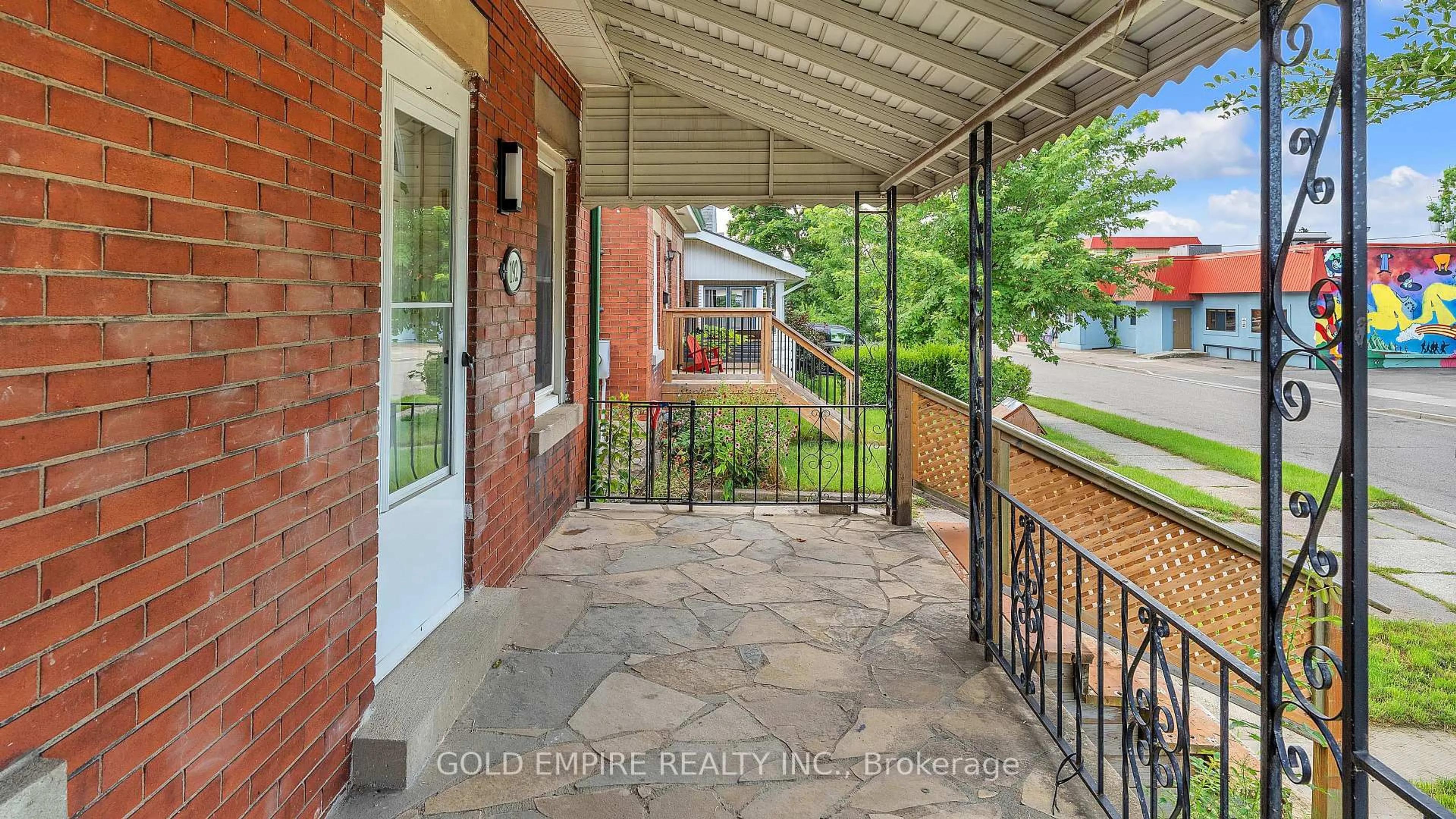 Patio, street for 192 St Julien St, London East Ontario N5Z 2M9