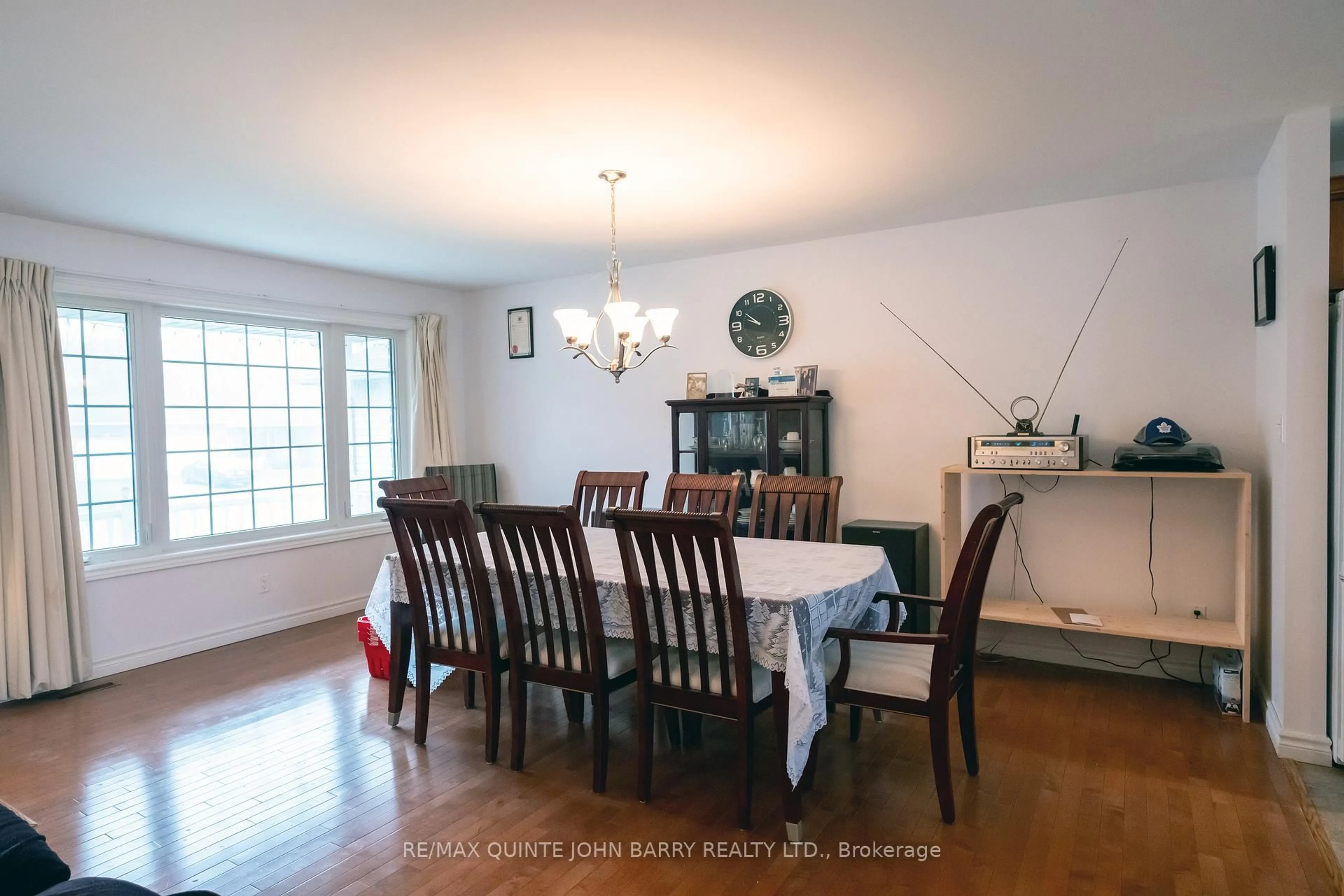 Dining room, wood/laminate floor for 31 Cedar Creek Way, Hastings Ontario K0K 2C0