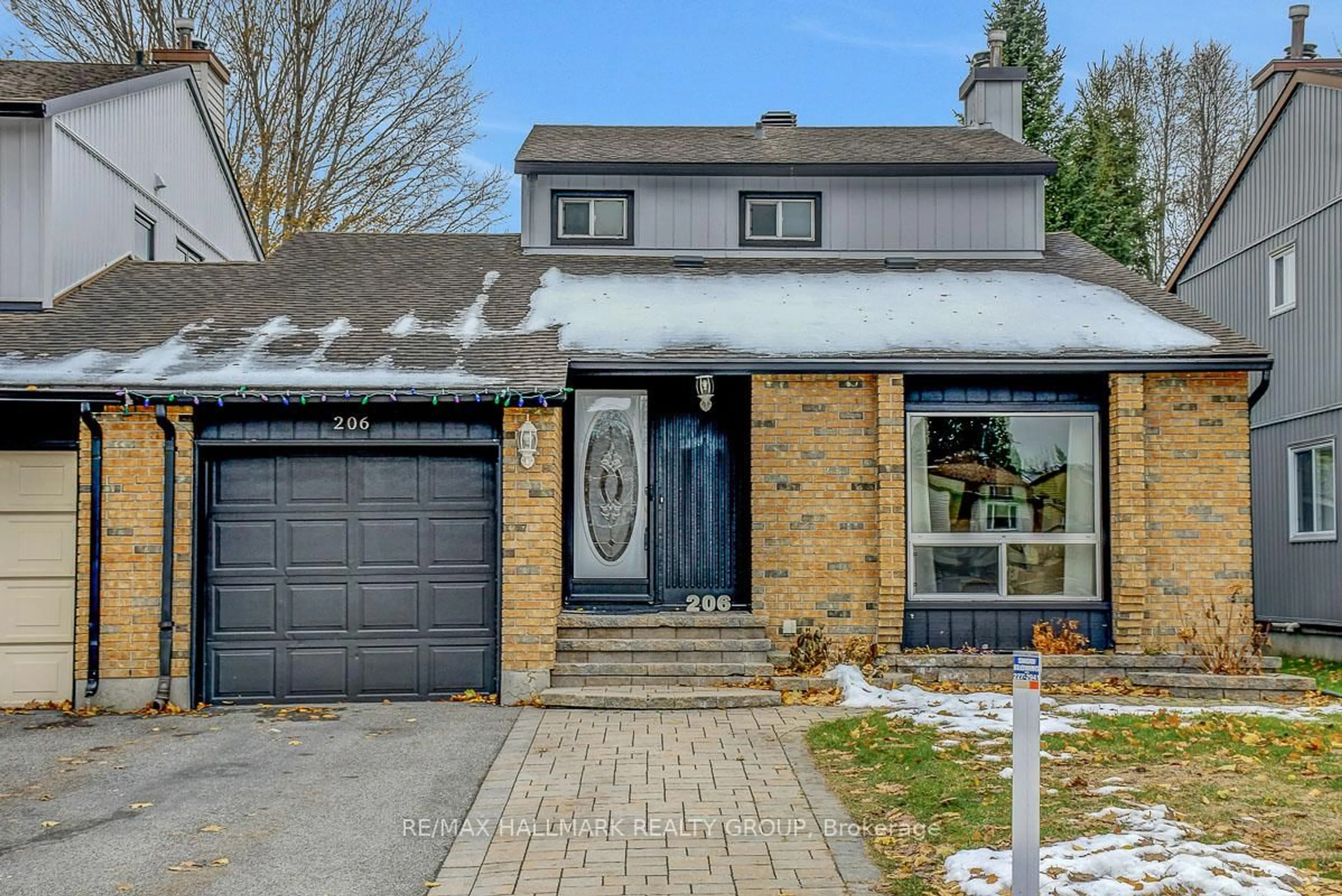 Home with brick exterior material, street for 206 Sherway Dr, Nepean Ontario K2J 2G6