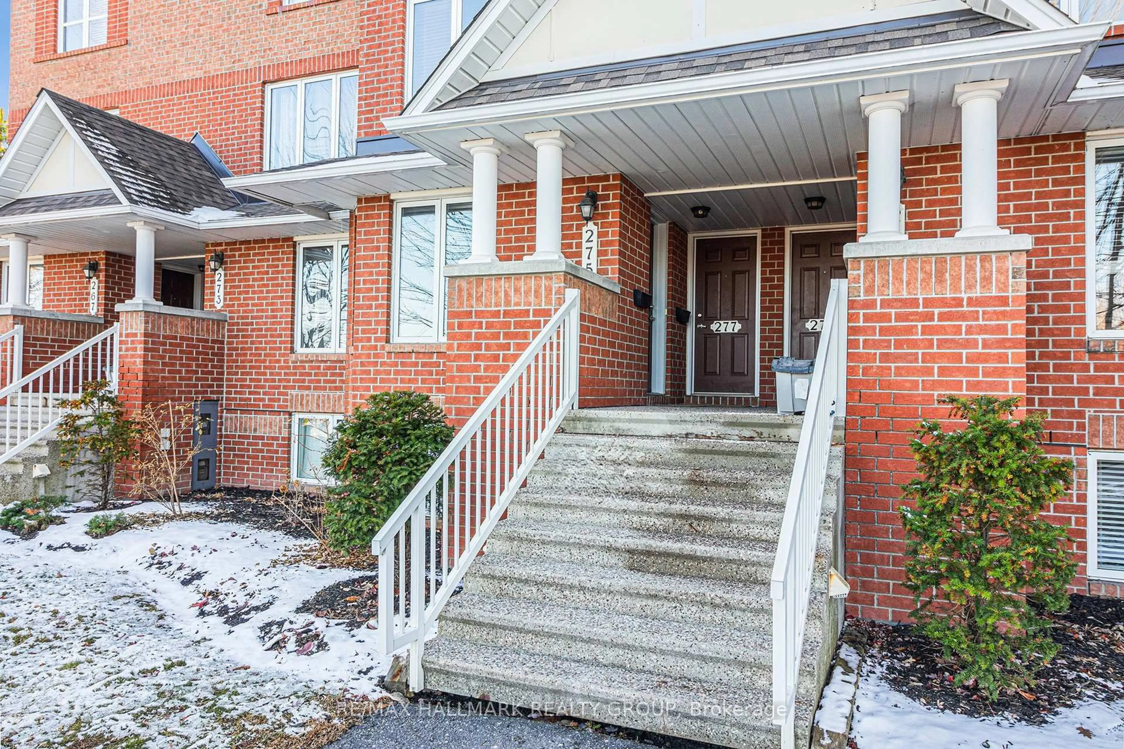 Unknown for 275 AQUAVIEW Dr, Ottawa Ontario K4A 0B5
