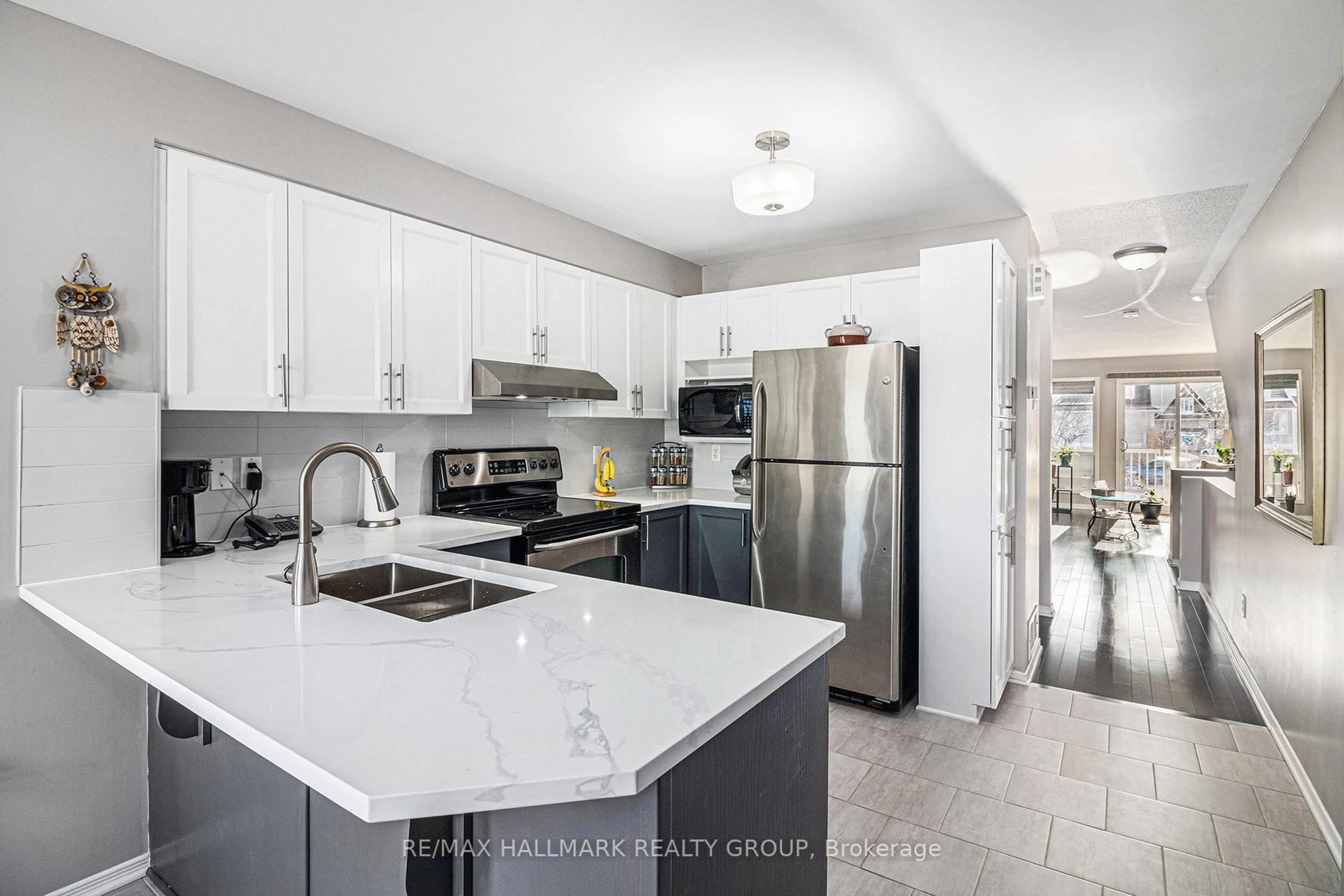 Open concept kitchen, unknown for 275 AQUAVIEW Dr, Ottawa Ontario K4A 0B5