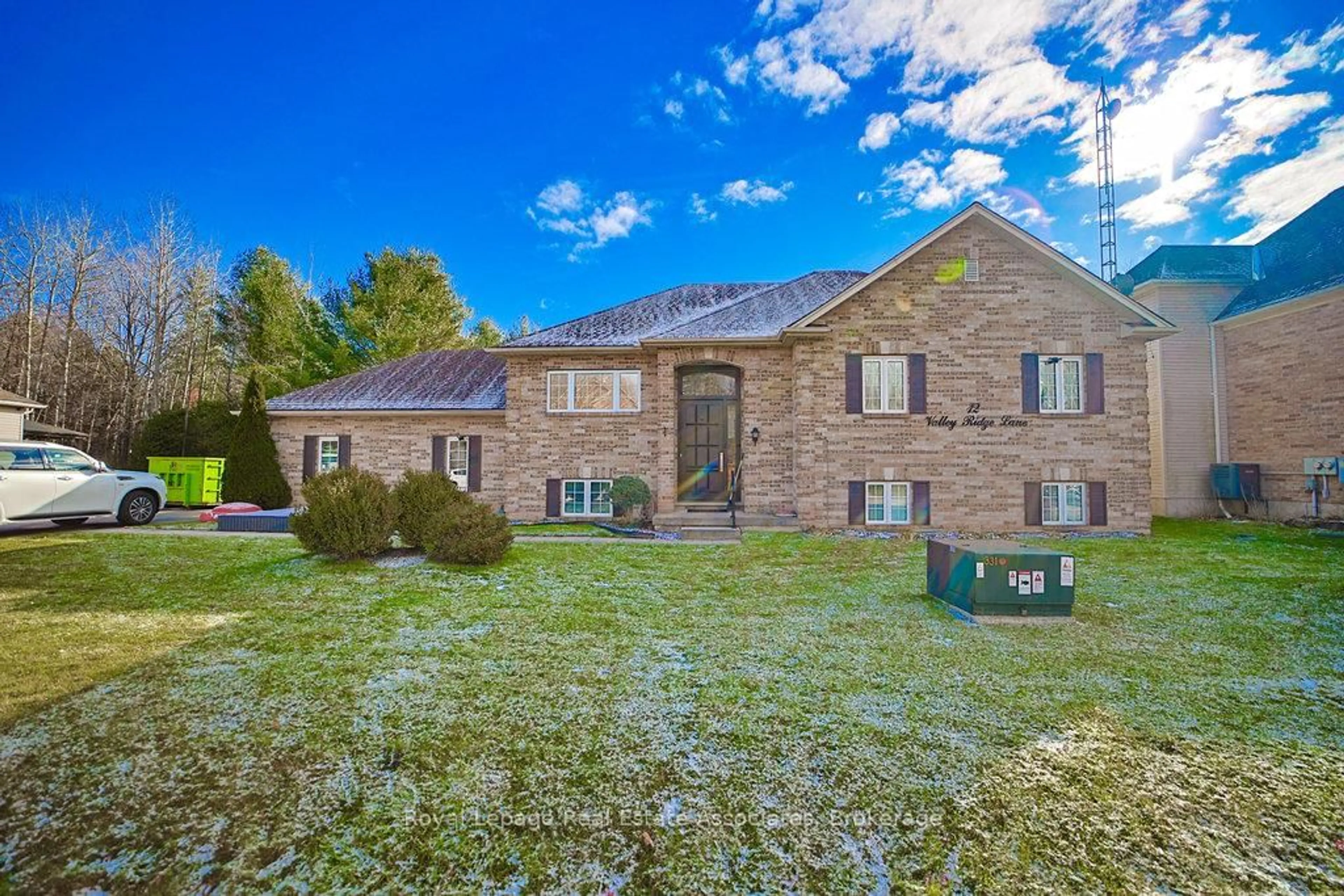 Home with brick exterior material, unknown for 12 Valley Ridge Lane, Hamilton Ontario L8N 2Z7