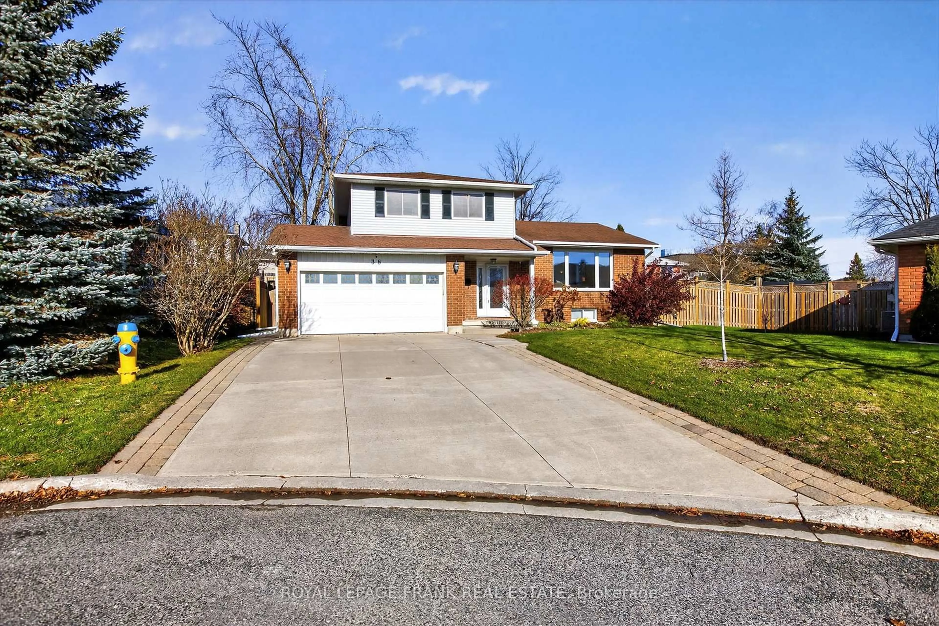 Home with brick exterior material, street for 38 Clearview Crt, Peterborough Ontario K9K 2A3