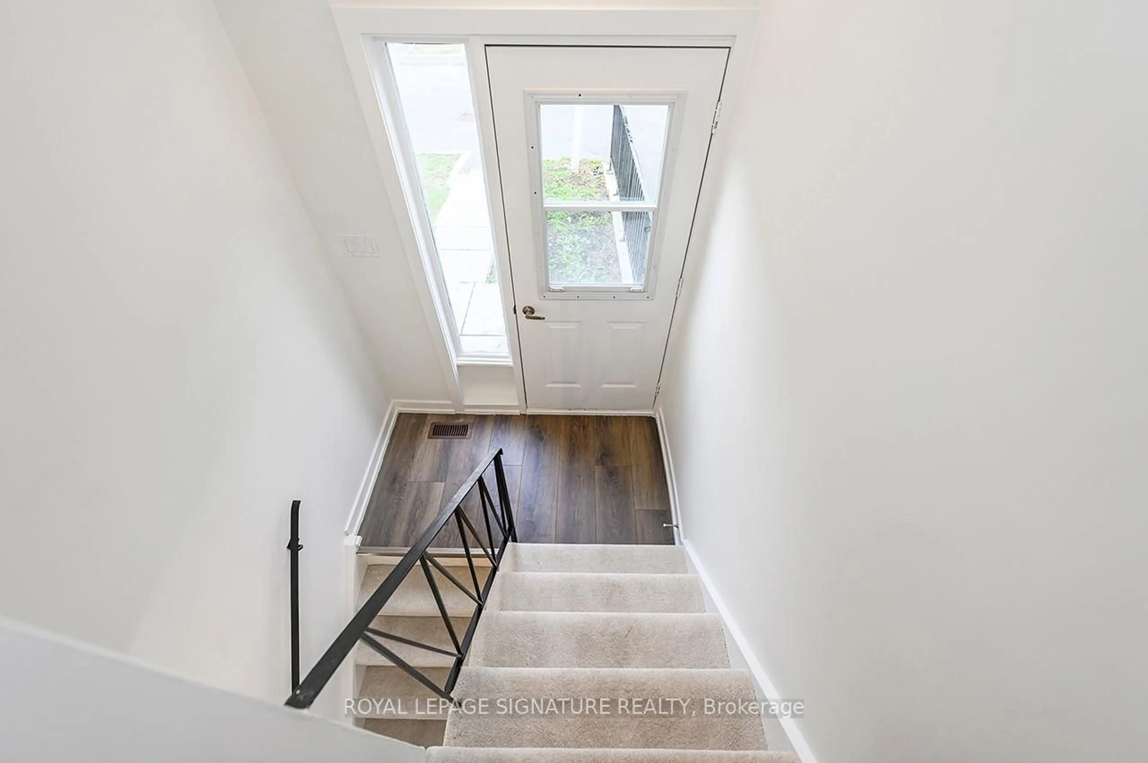 Stairs for 59 Woodman Dr, Hamilton Ontario L8H 2M5