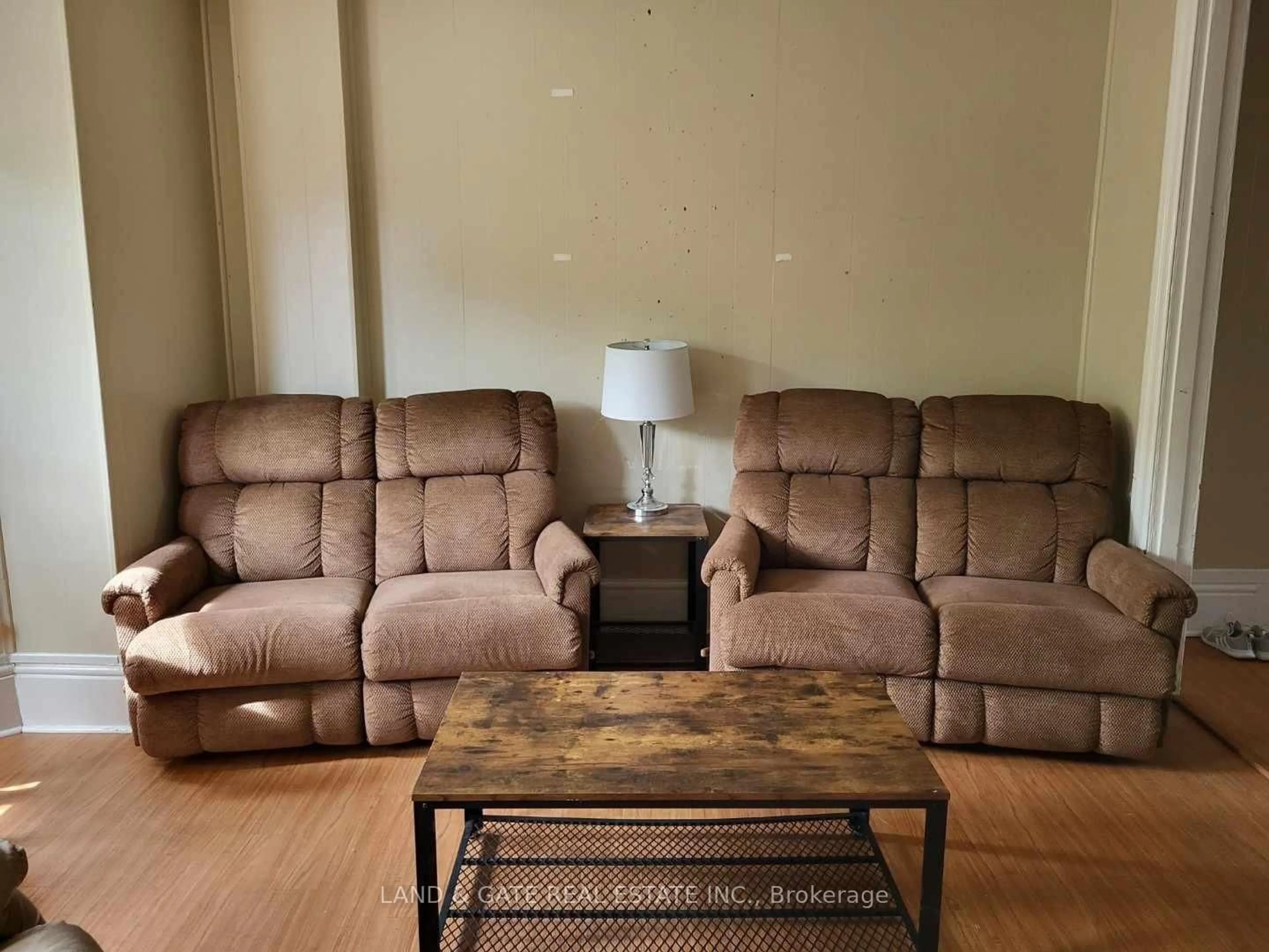 Living room with furniture, unknown for 75 Division St, Kingston Ontario K7L 3M1