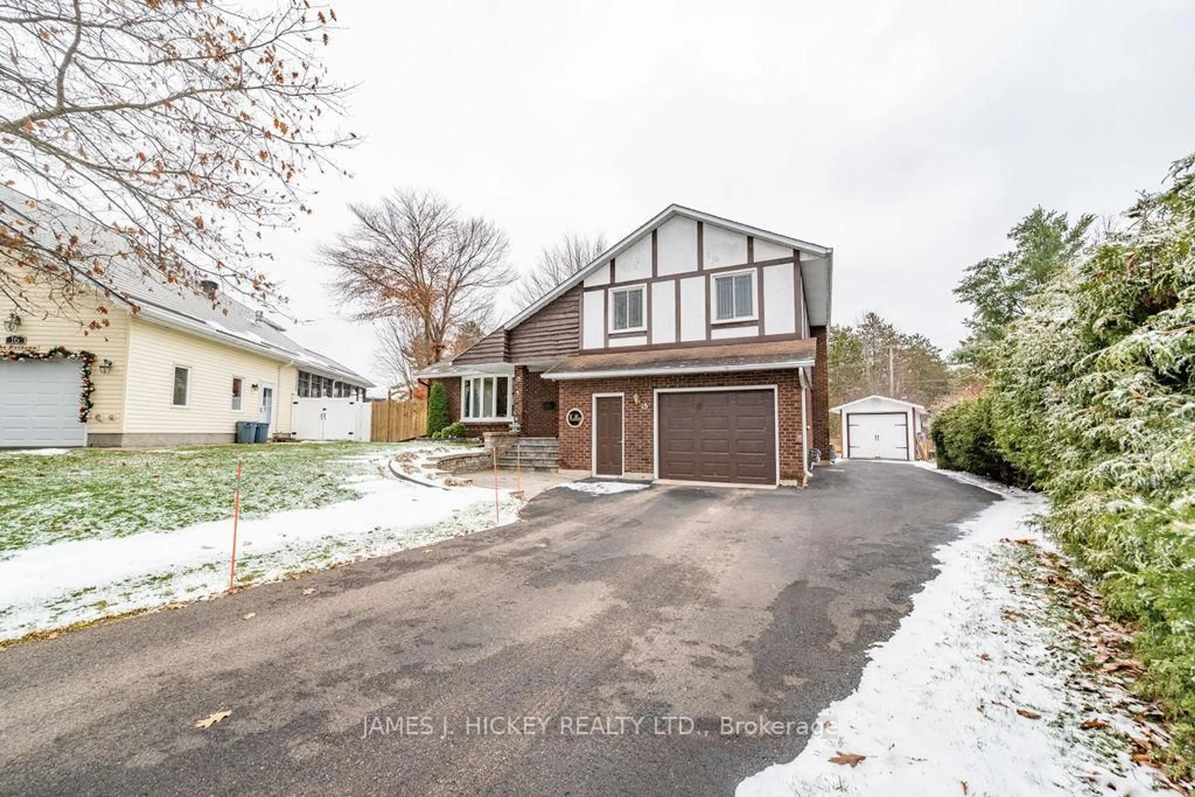 Unknown for 15 Tamarack St, Deep River Ontario K0J 1P0