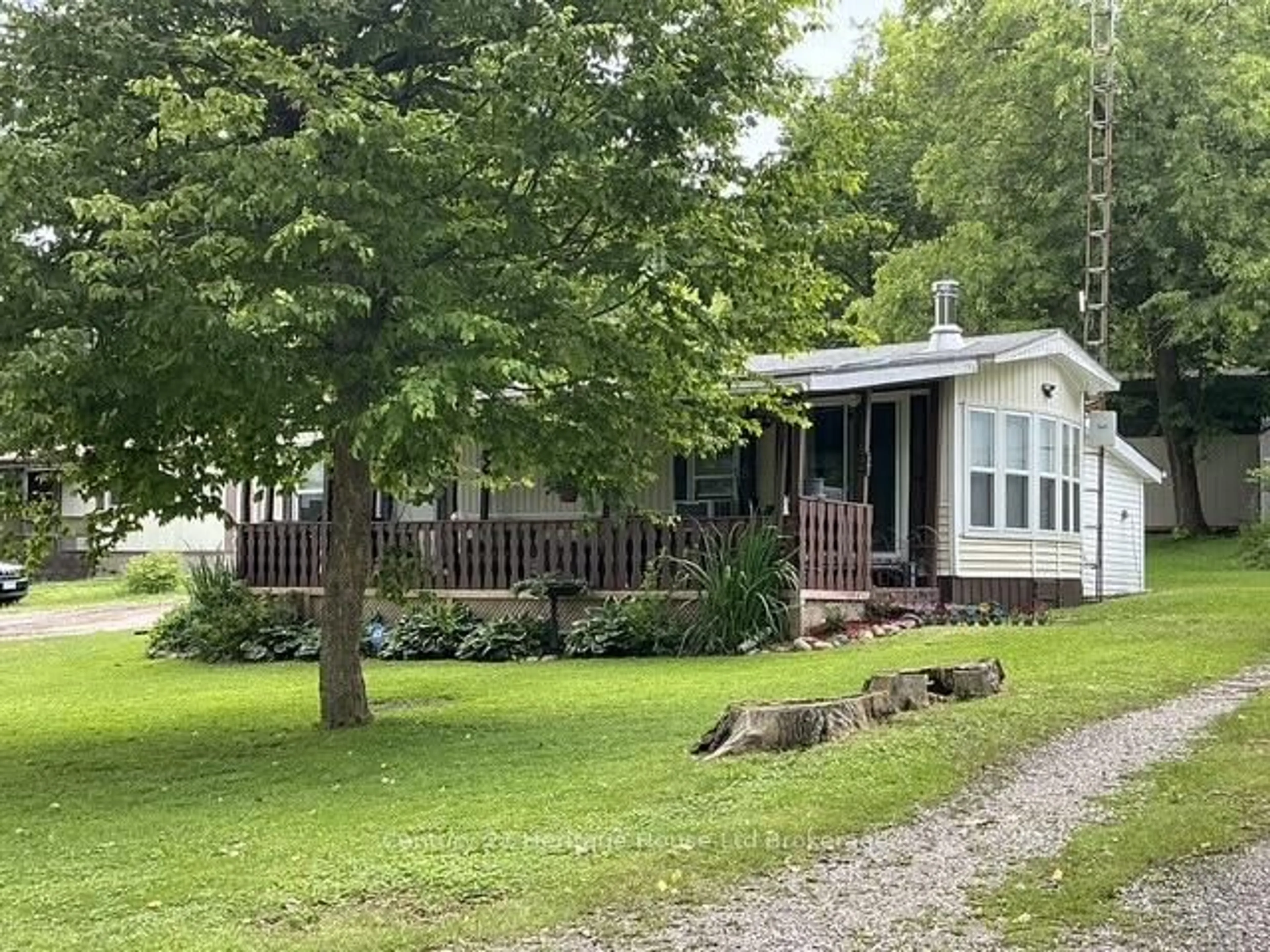 A pic from outside/outdoor area/front of a property/back of a property/a pic from drone, unknown for 596101 Oxford 59 Highway #2 Whylie, East Zorra-Tavistock Ontario N4S 7W1