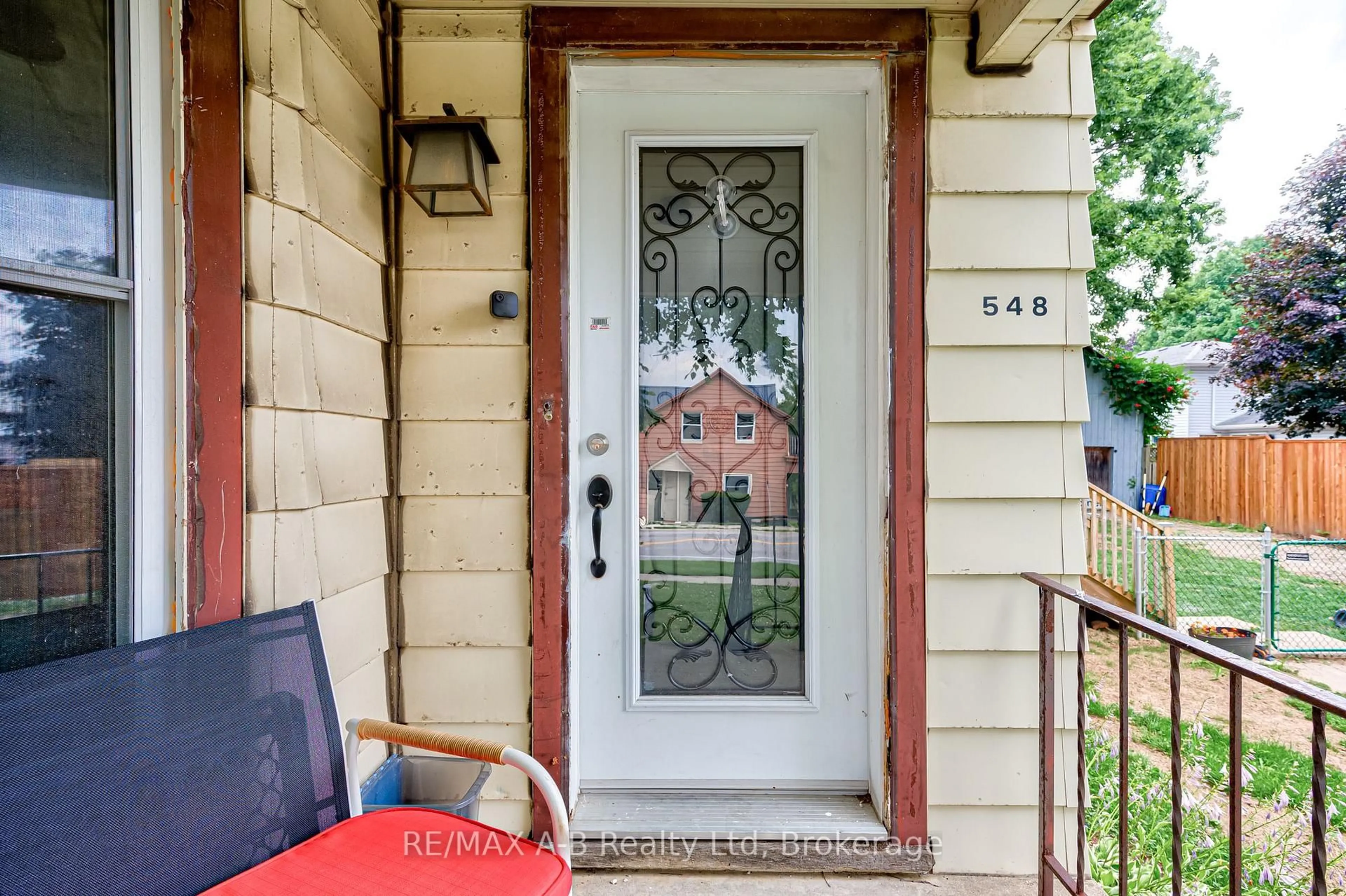 Indoor entryway for 195936 19TH Line, Zorra Ontario N0M 2C0