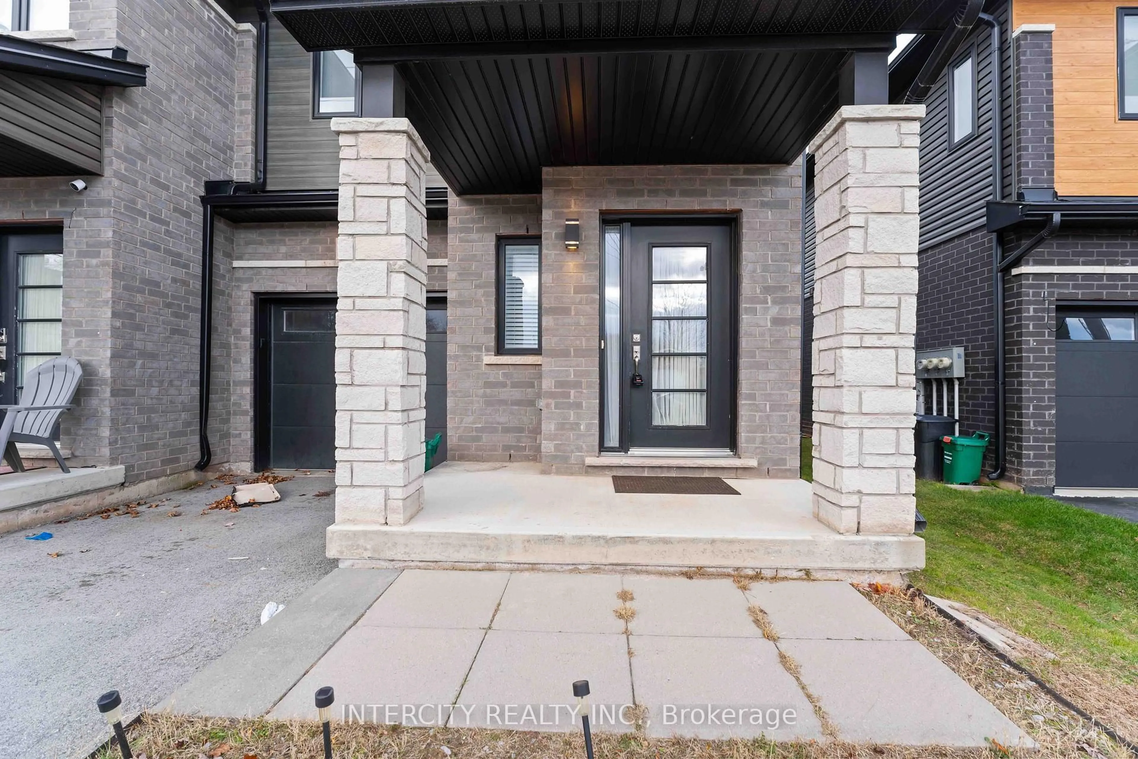 Unknown for 6679 Cropp St, Niagara Falls Ontario L2E 0B7