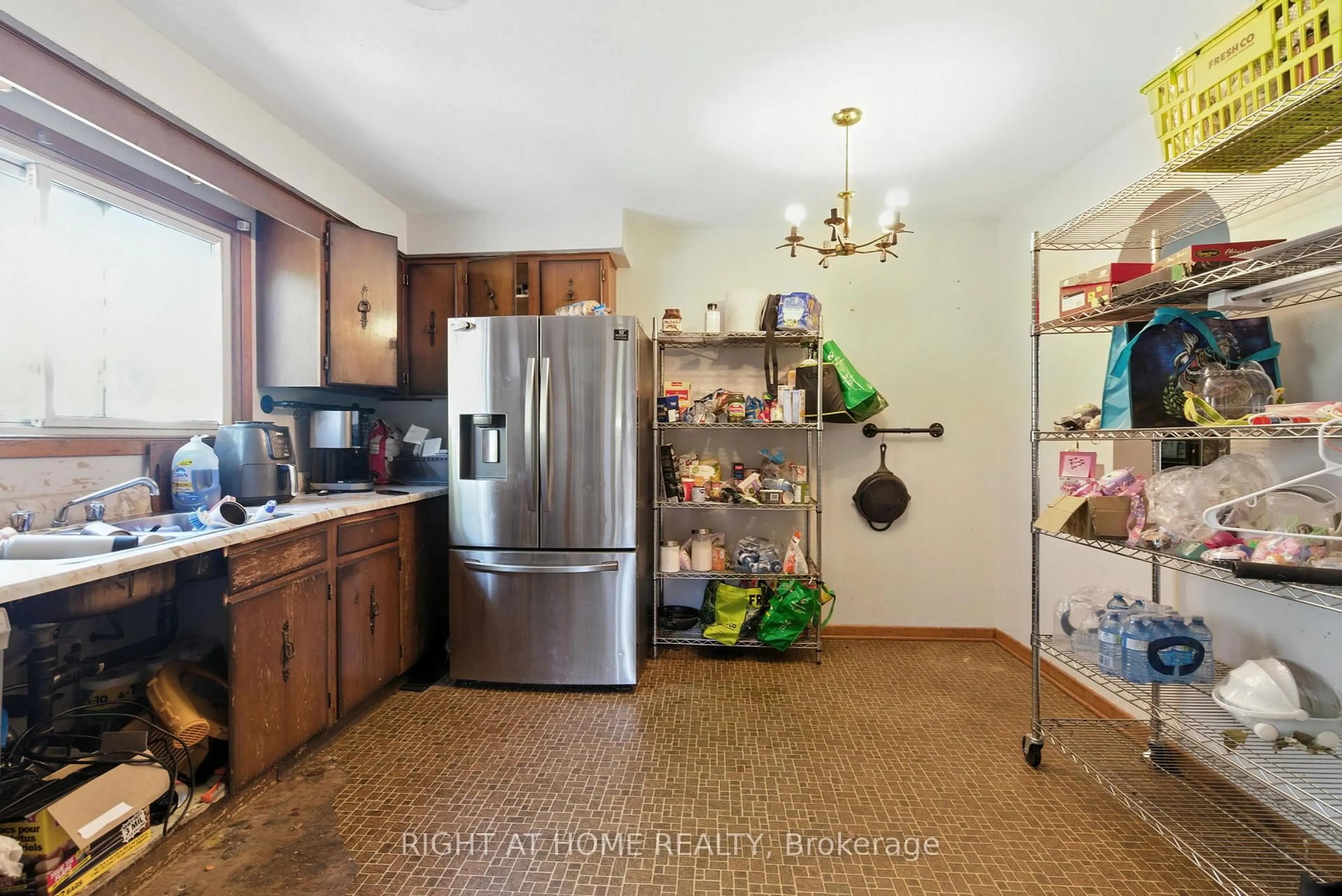 Unknown for 4363 Meadowvale Dr, Niagara Falls Ontario L2E 5W8