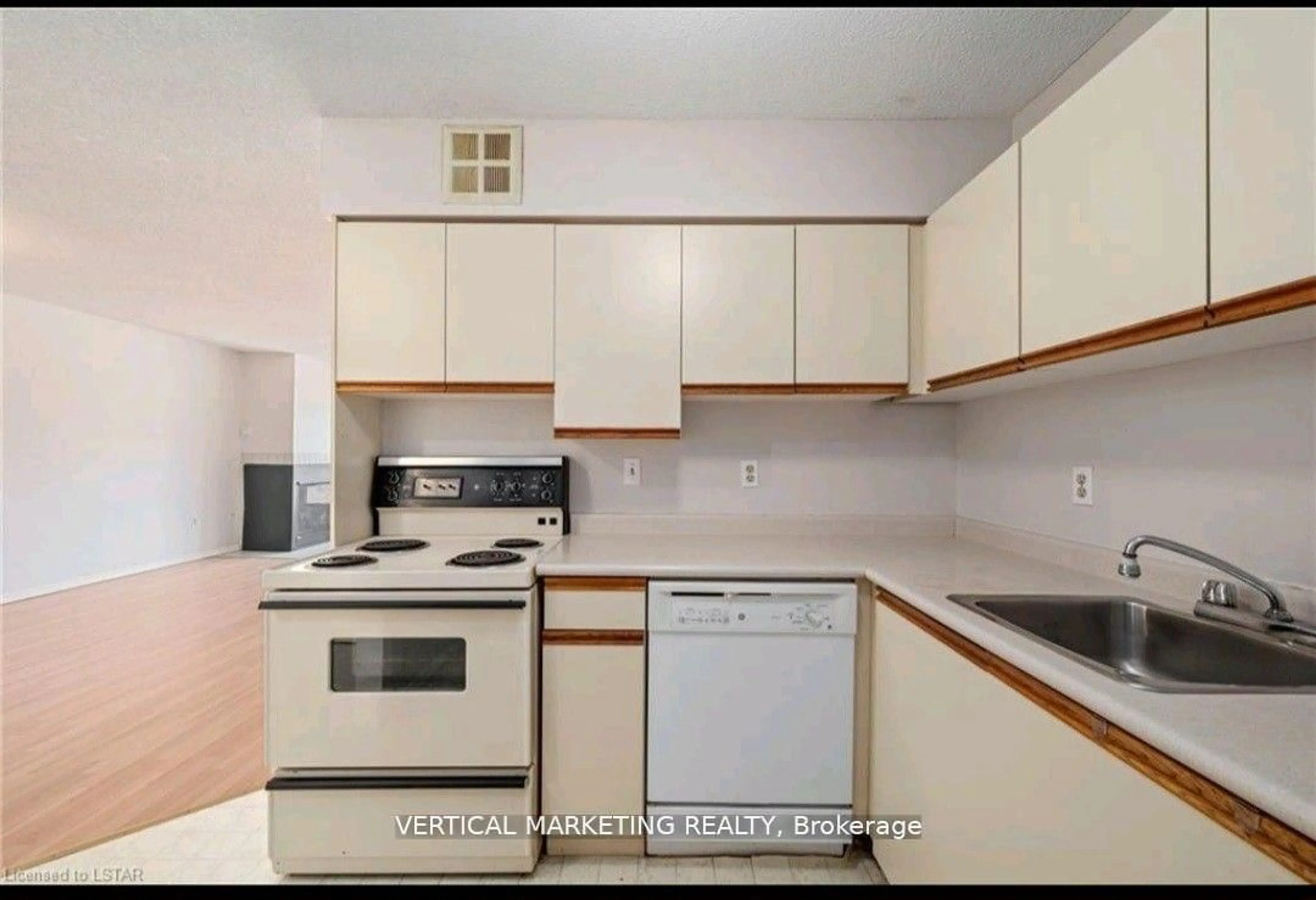 Standard kitchen, unknown for 1 Jacksway Cres #208, London North Ontario N5X 3T5