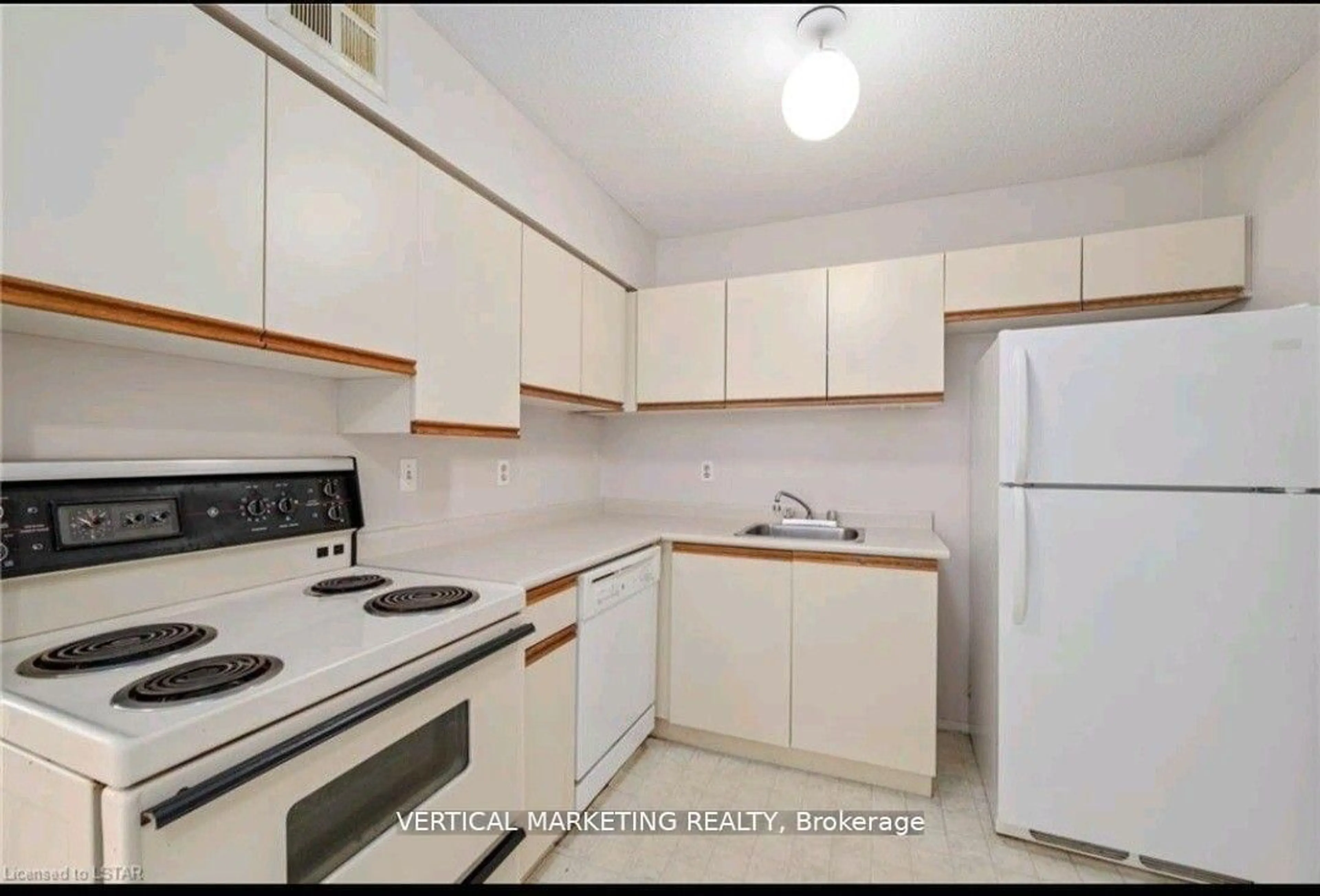 Standard kitchen, unknown for 1 Jacksway Cres #208, London North Ontario N5X 3T5