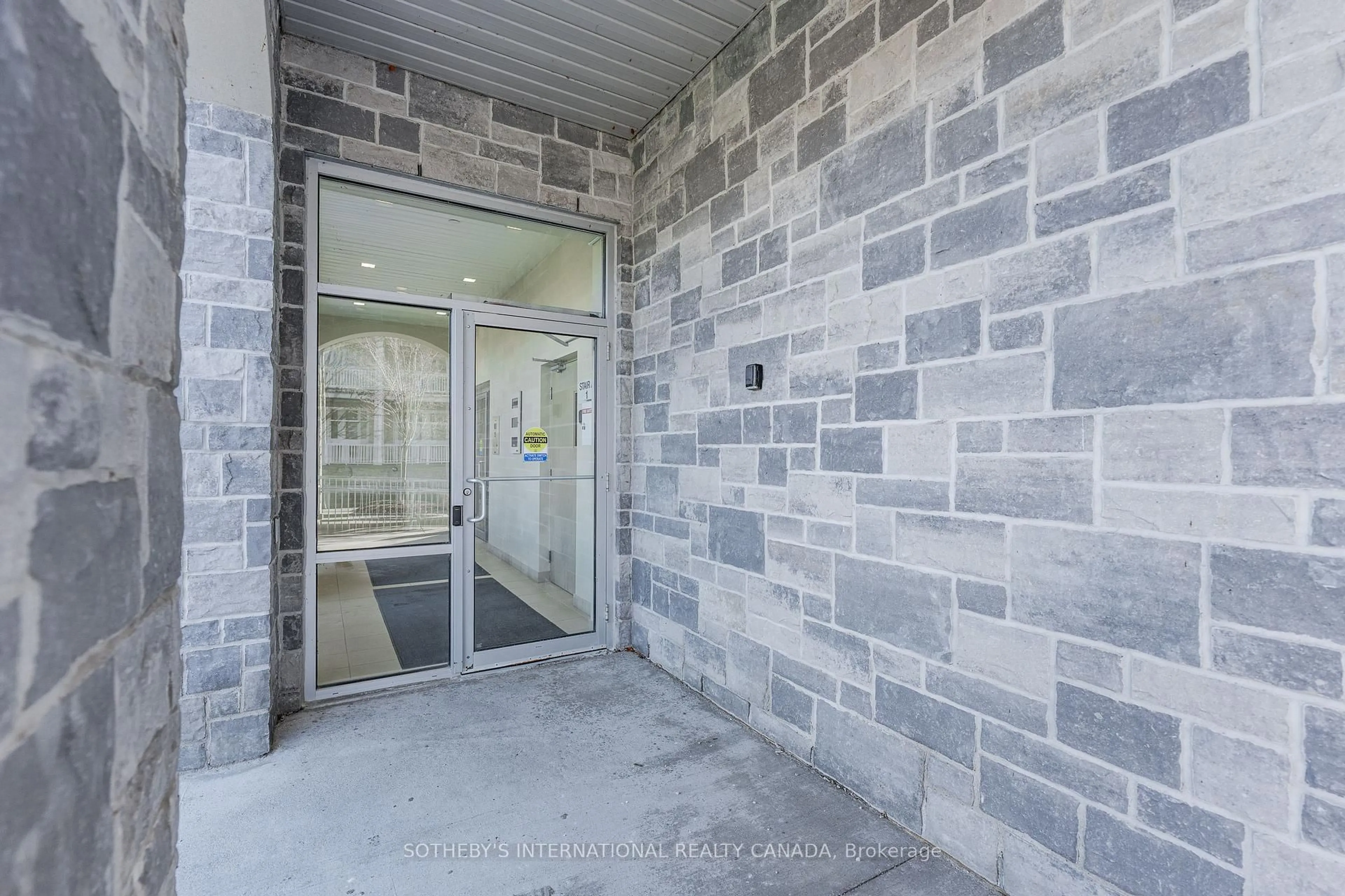 Unknown for 155 Water St #705, Cambridge Ontario N1R 3E2