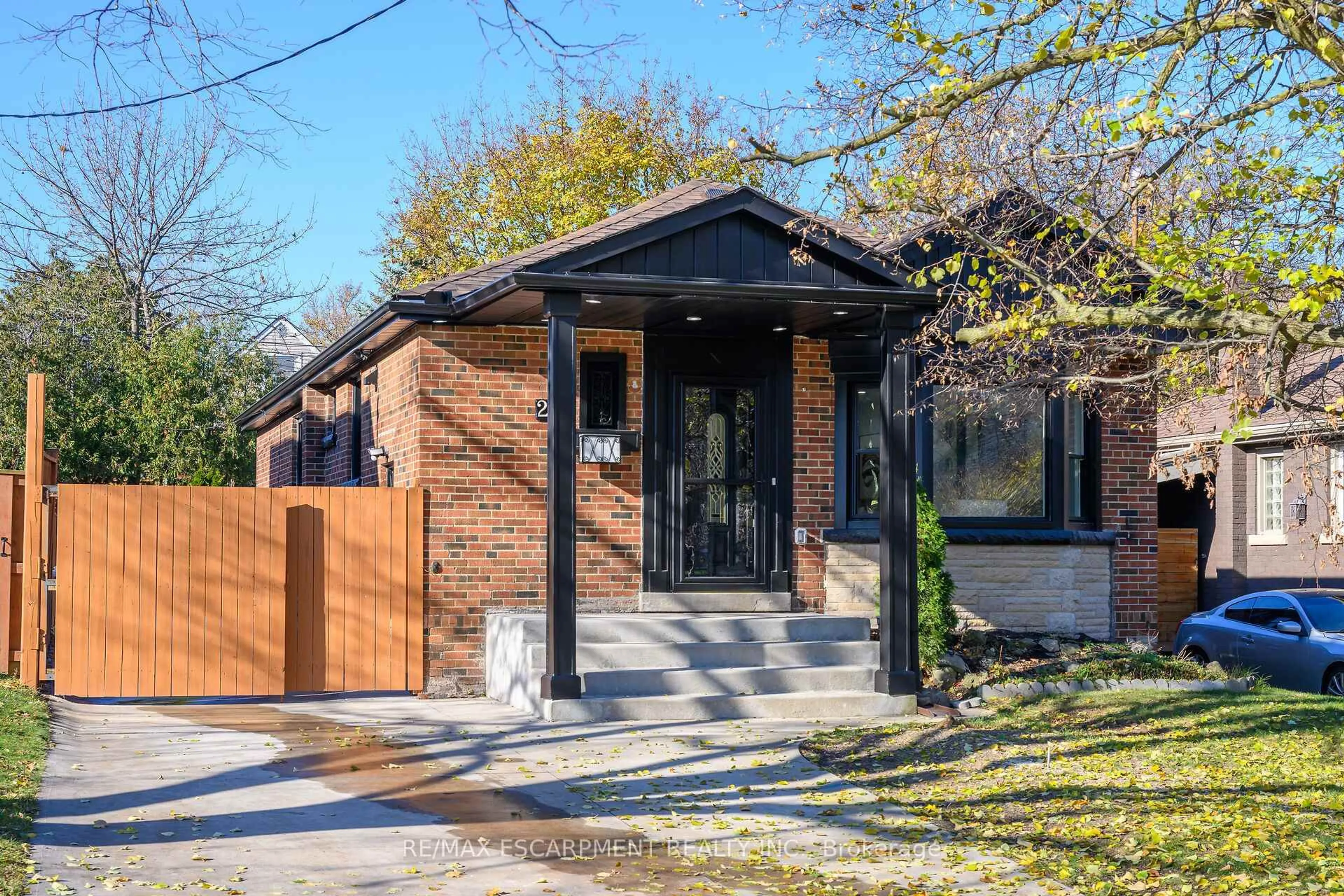 Home with brick exterior material, street for 26 Martin Rd, Hamilton Ontario L8K 3N1